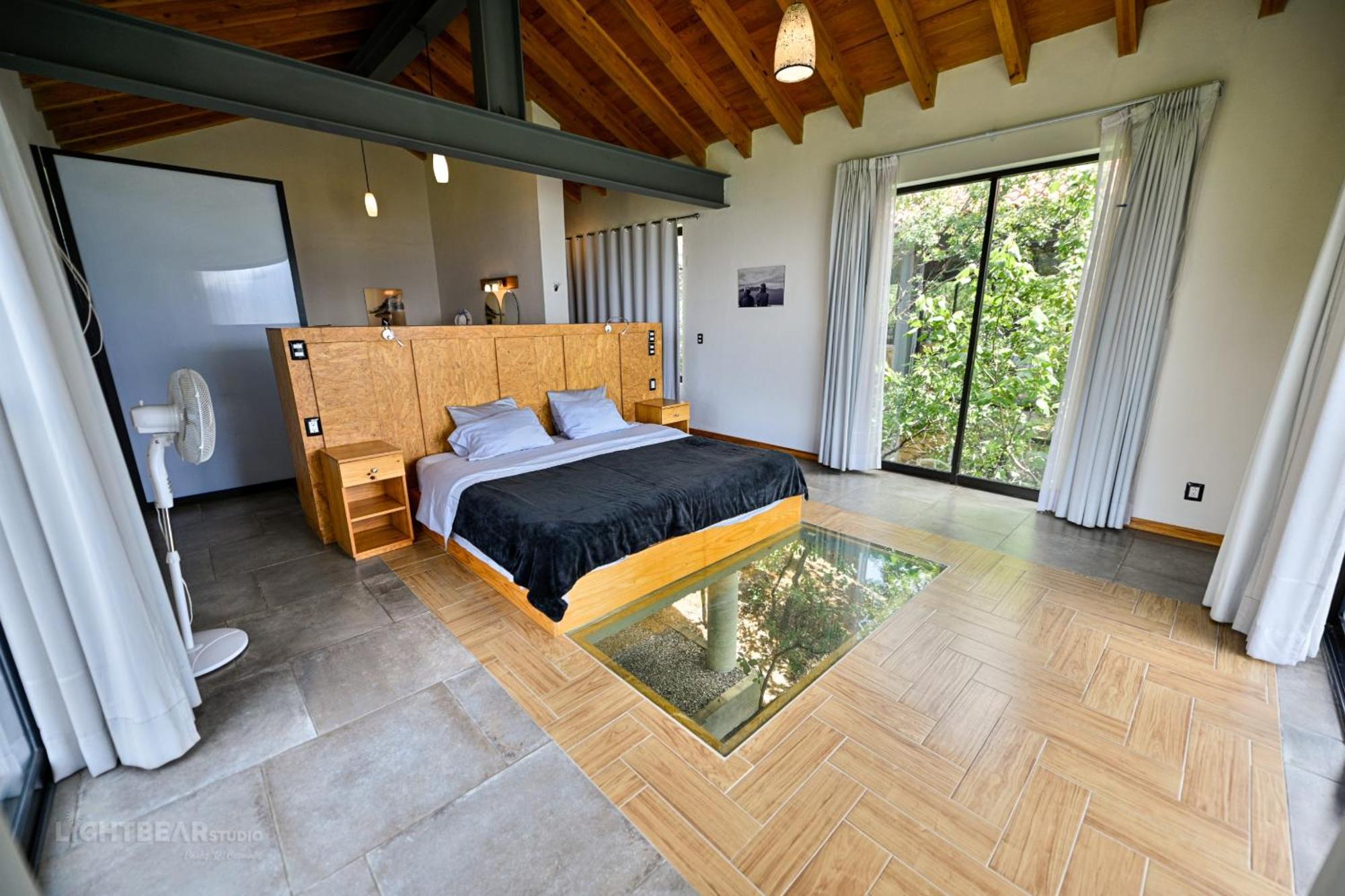 Utopia Casas Boutique