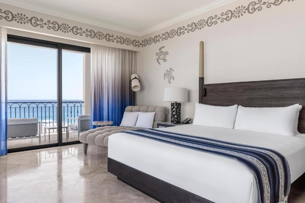 Deluxe & Ocean View *
