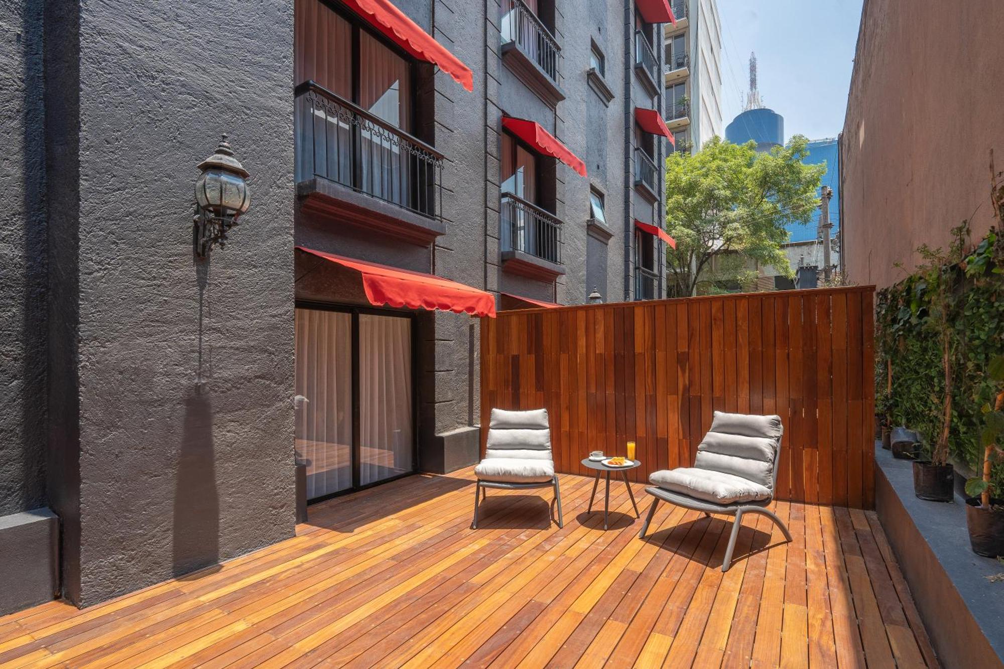 Hive By G Hotel Mexico City