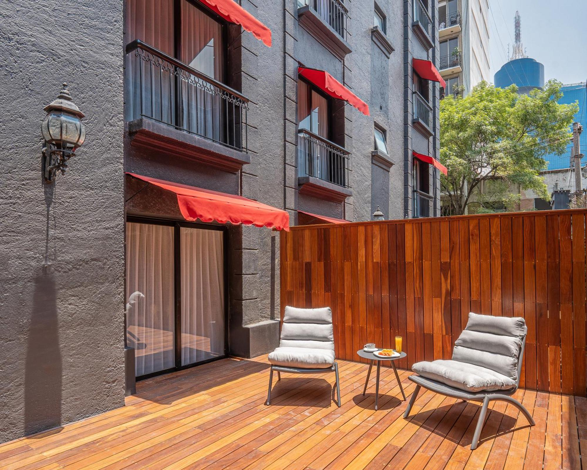 Hive By G Hotel