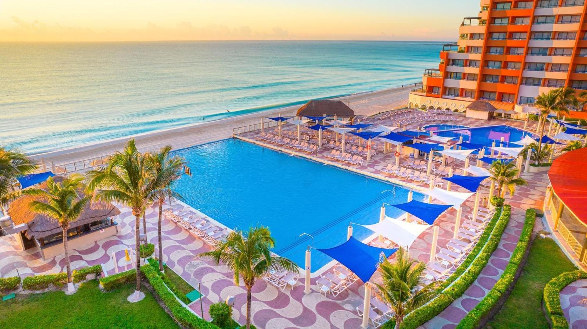 Crown Paradise Club 5* Cancun
