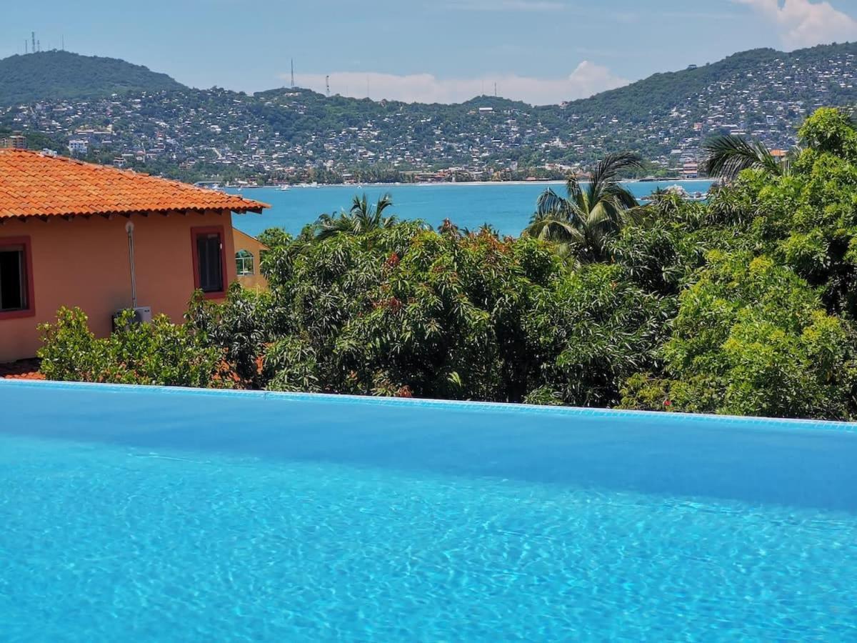 El Tular 2 Bdr 2 Min Walk From La Ropa Villa Zihuatanejo