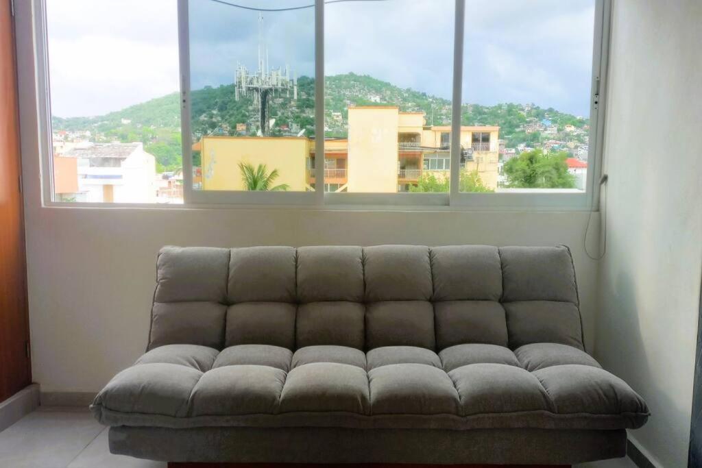 Departamento En El Centro De * Zihuatanejo