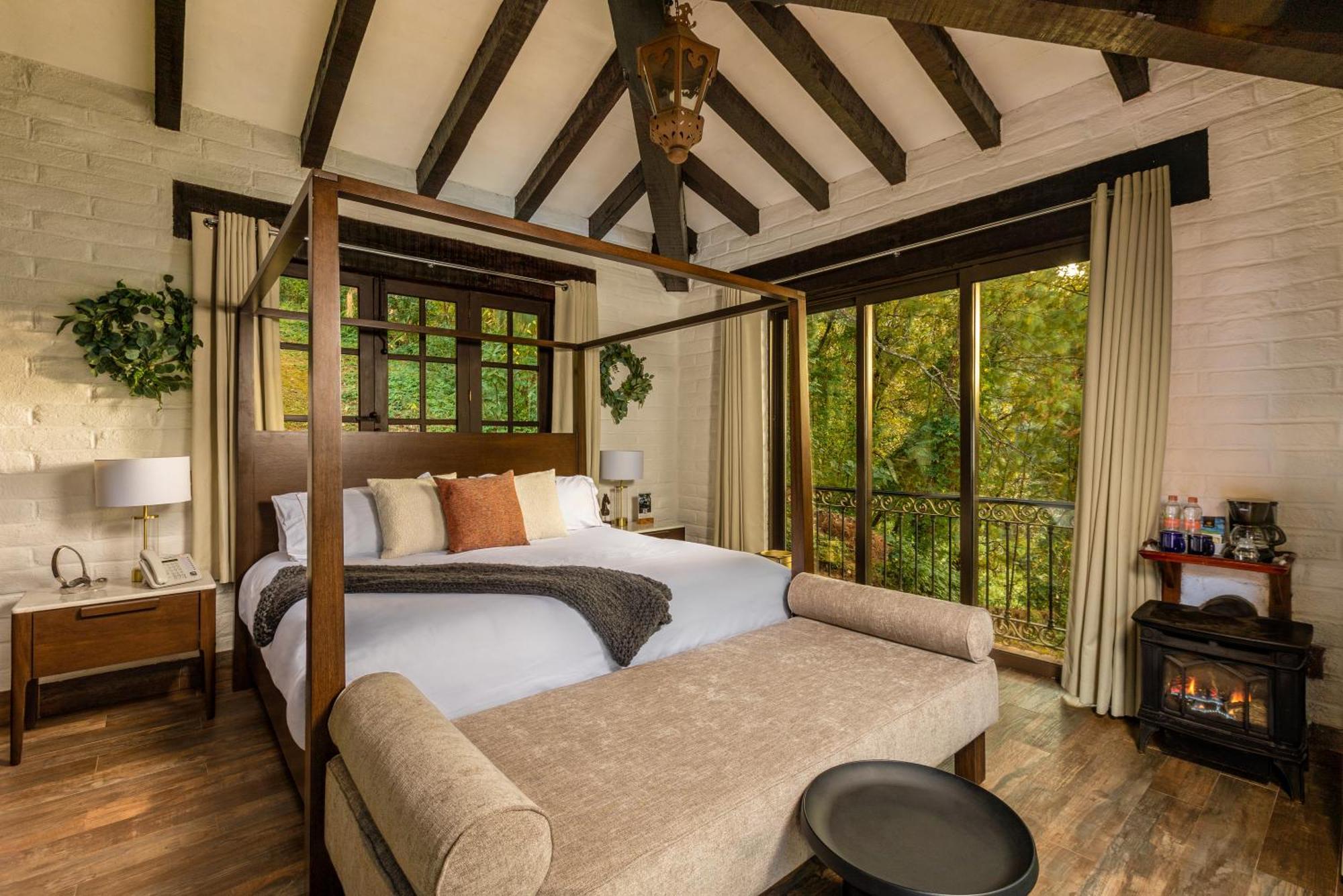 Hotel Sierra 4*