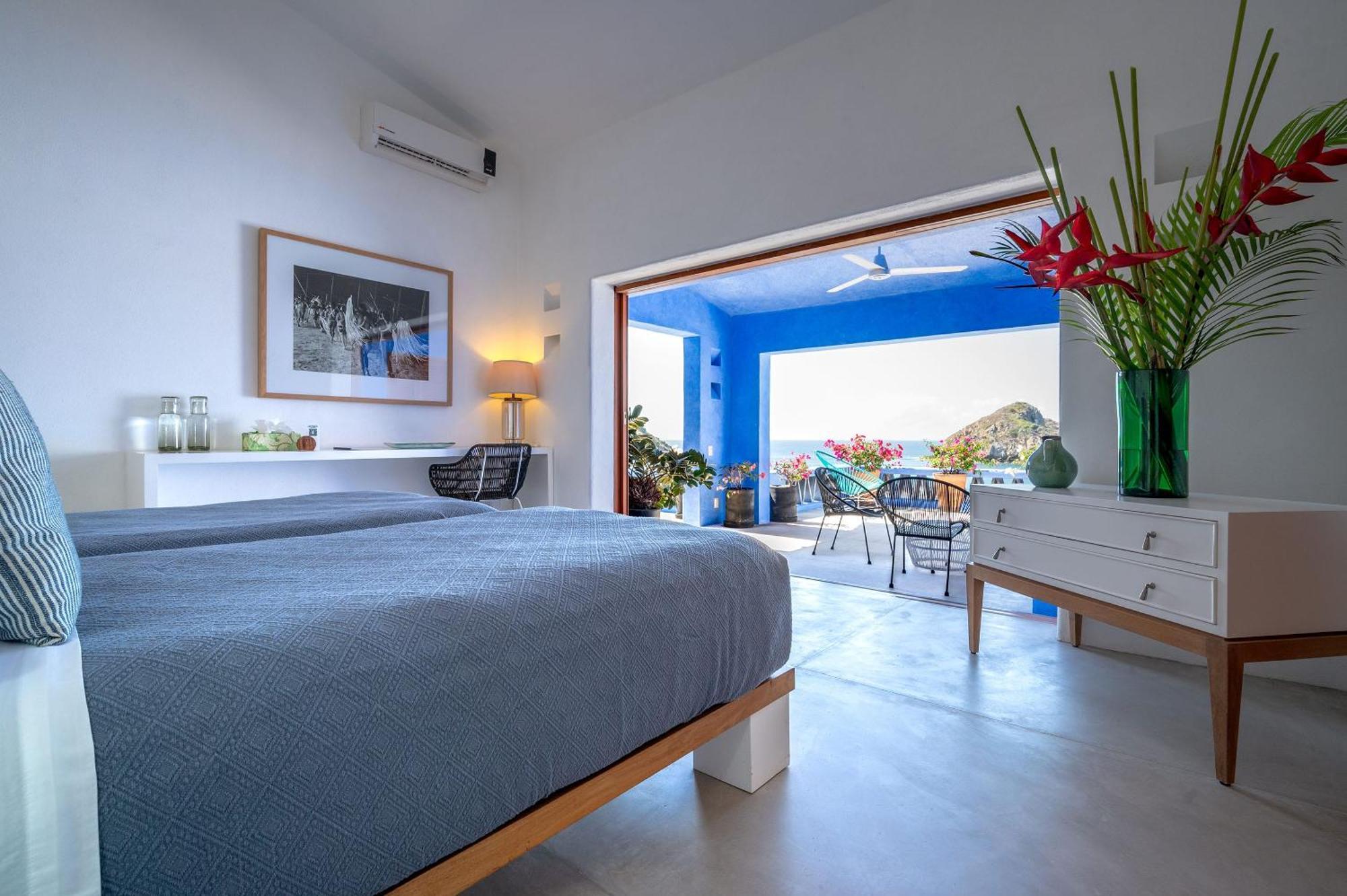 Villa Private In *