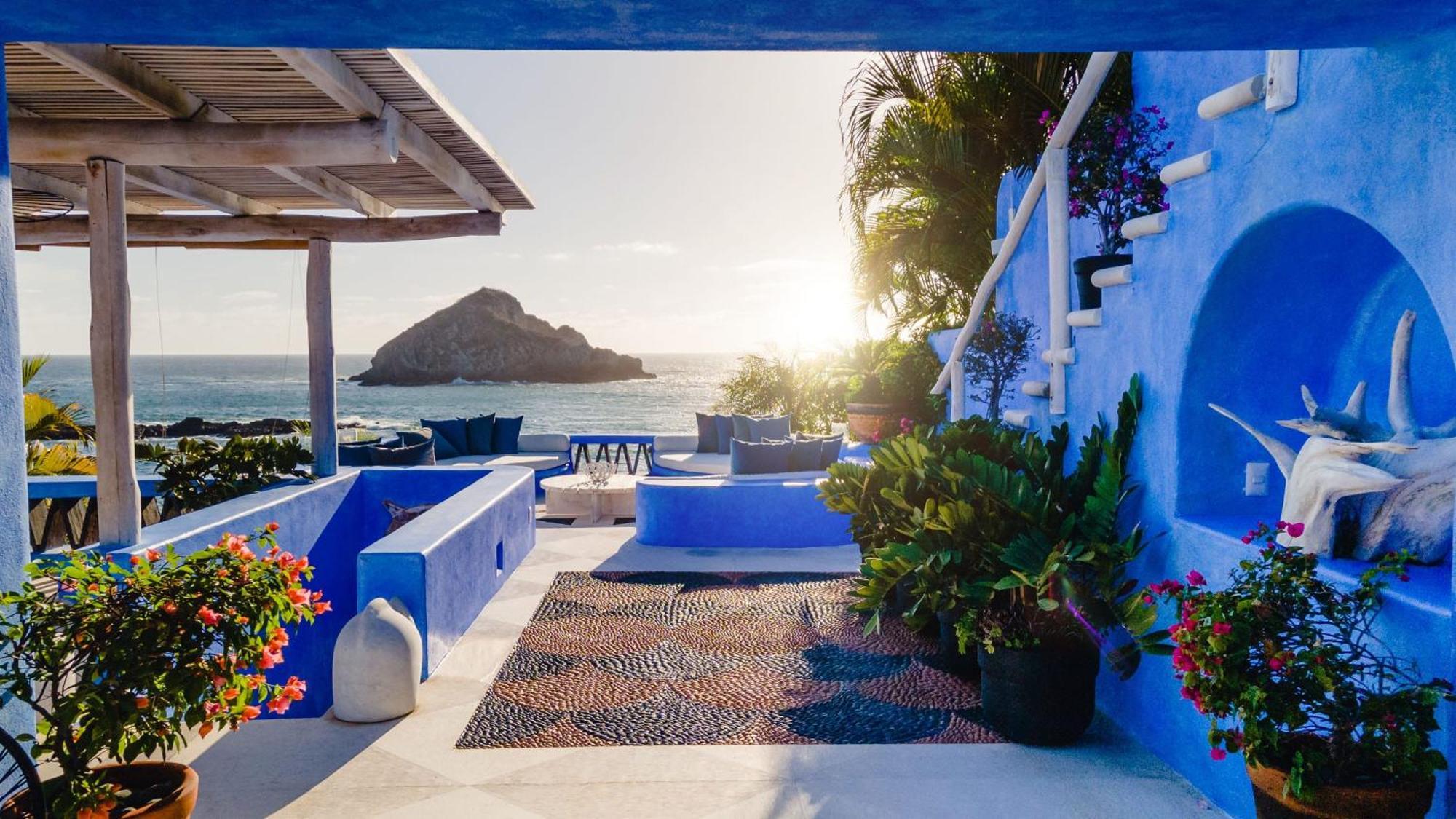Private In Villa *