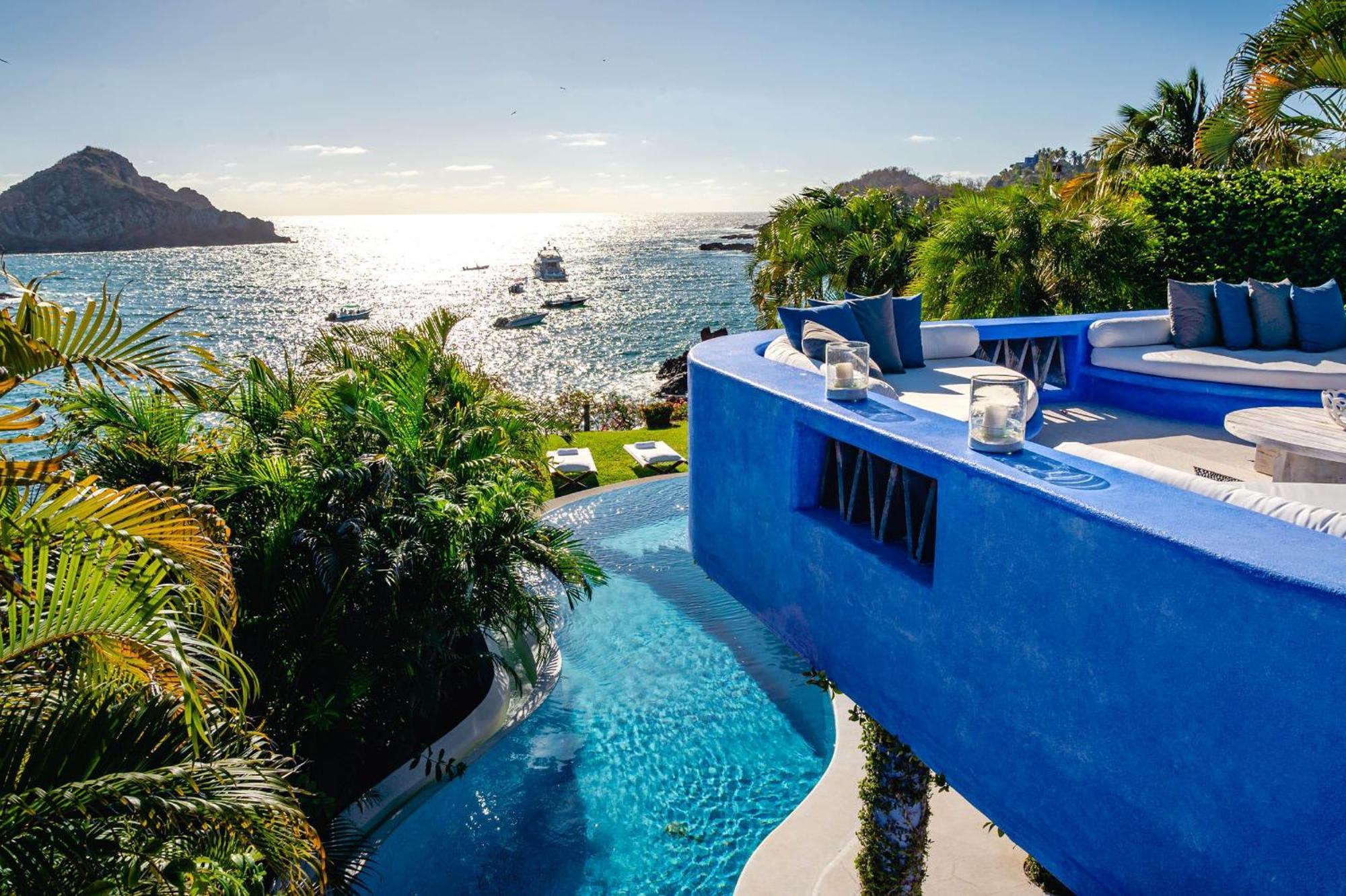 Private In Villa *