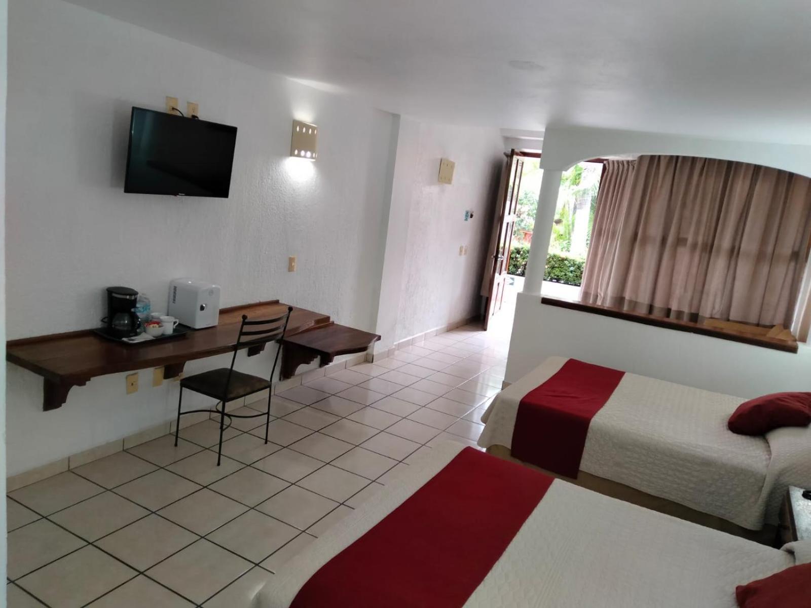 Boutique La Pergola Manzanillo