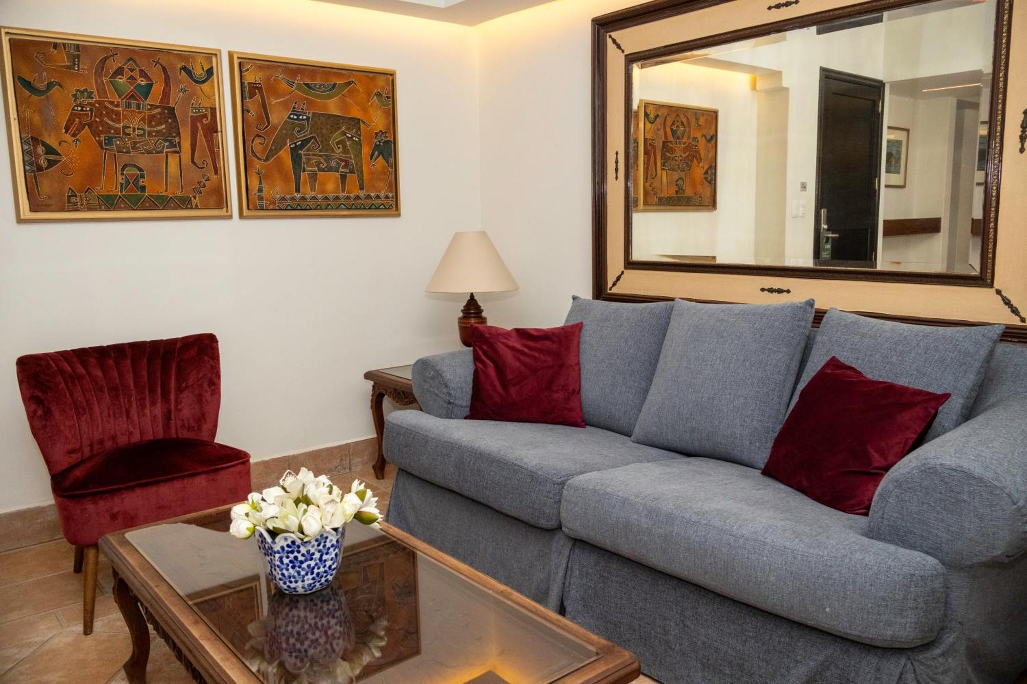 Hotel Boutique Naura Centro 4*