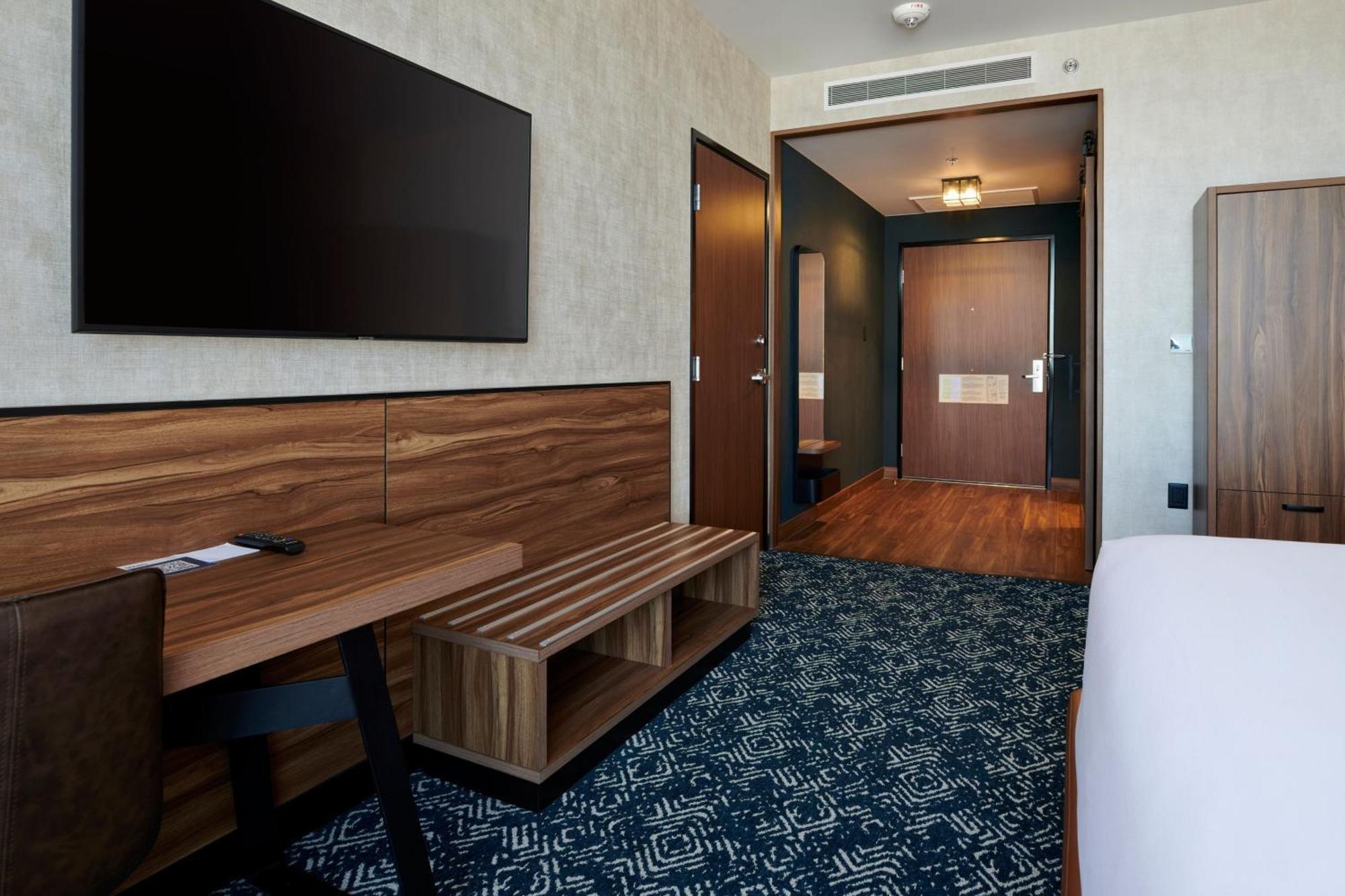 Hotel Four Points By Sheraton Uno 4*