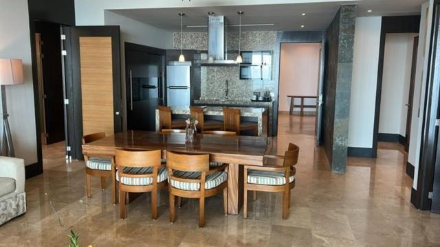 Grand Luxxe 2 16 Parties Golf Massages 2 Gym Apartment *