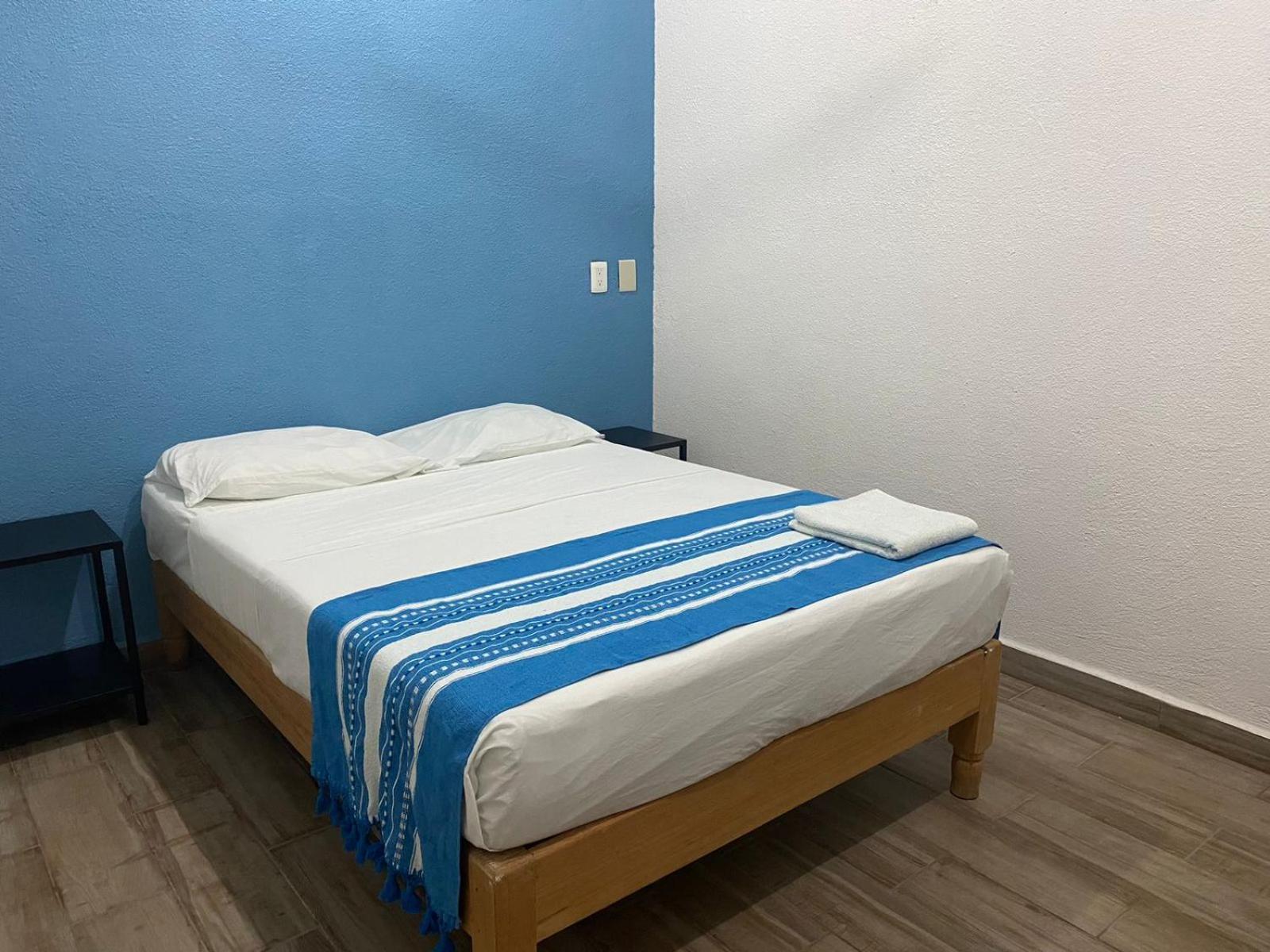 Coral Inn *