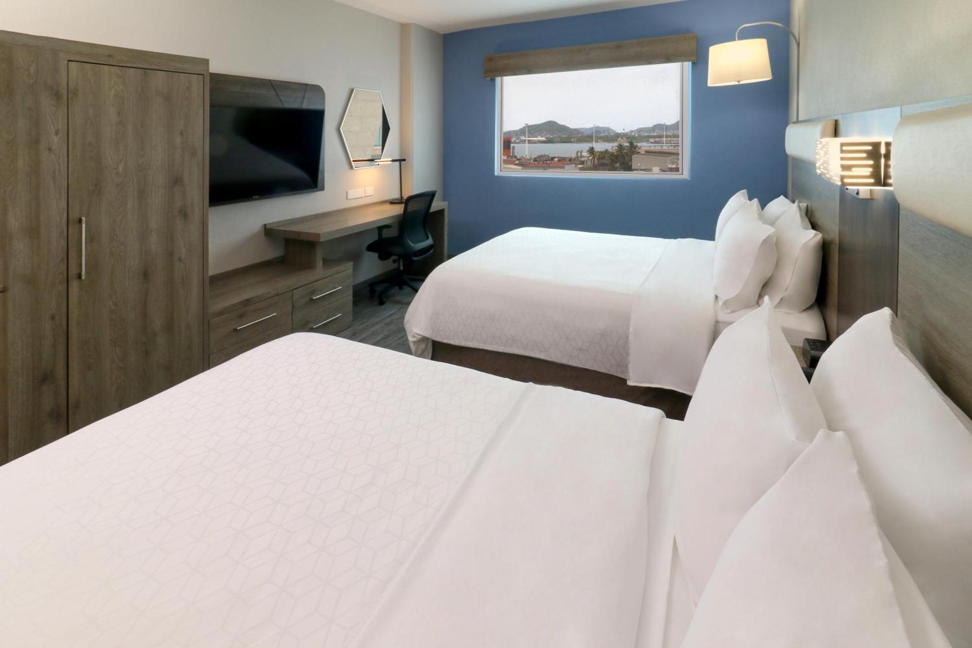 Hotel Express By Ihg 4*