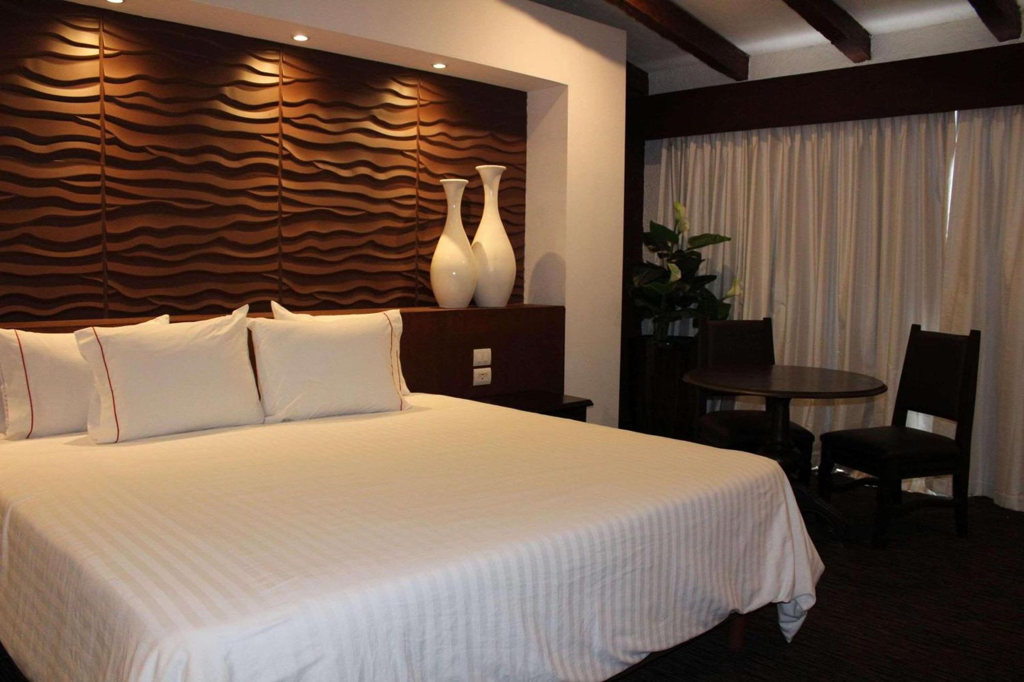 Radisson Tapatio Guadalajara Aeropuerto Hotel 4*