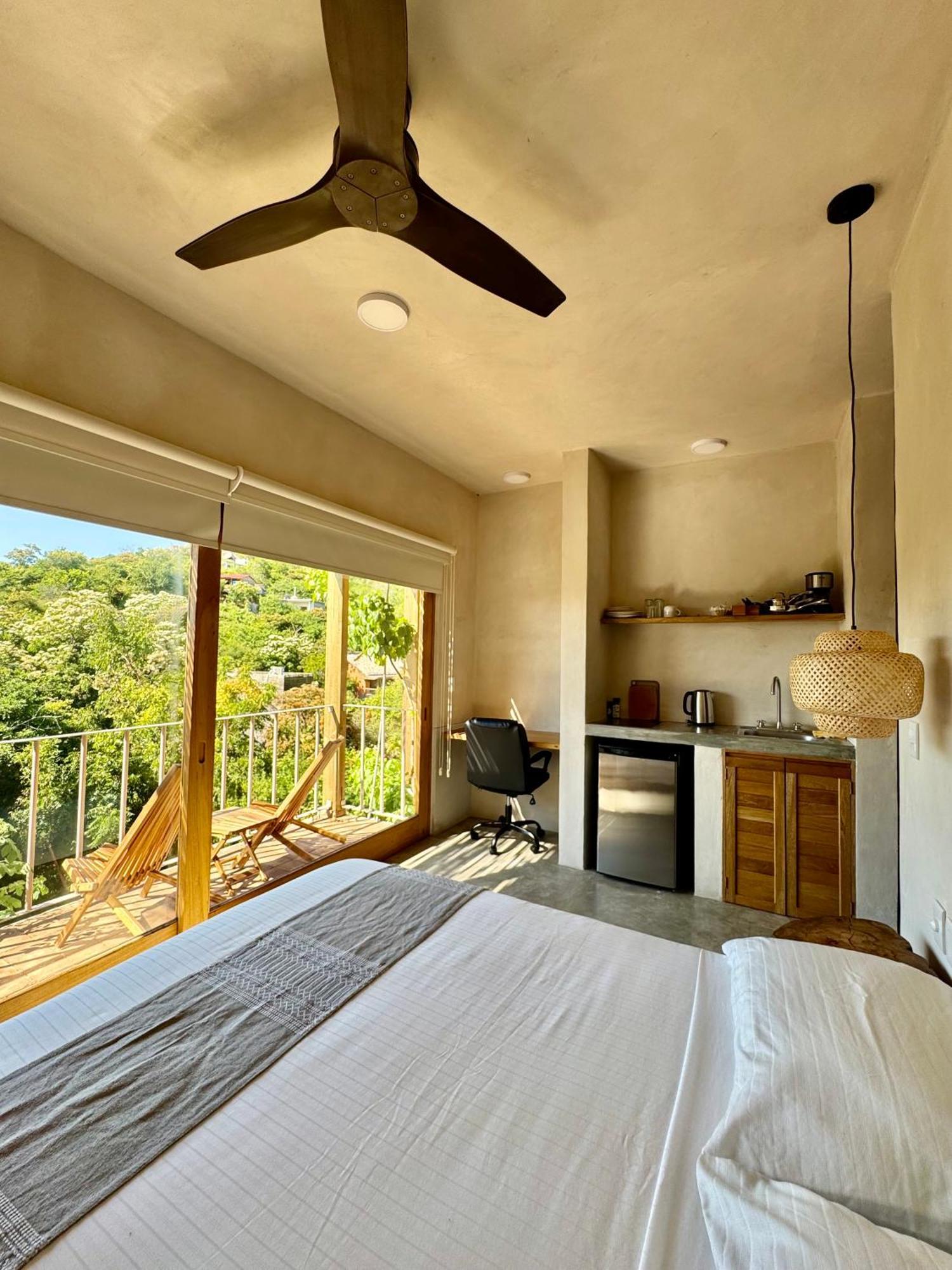 La Joya Homestay *
