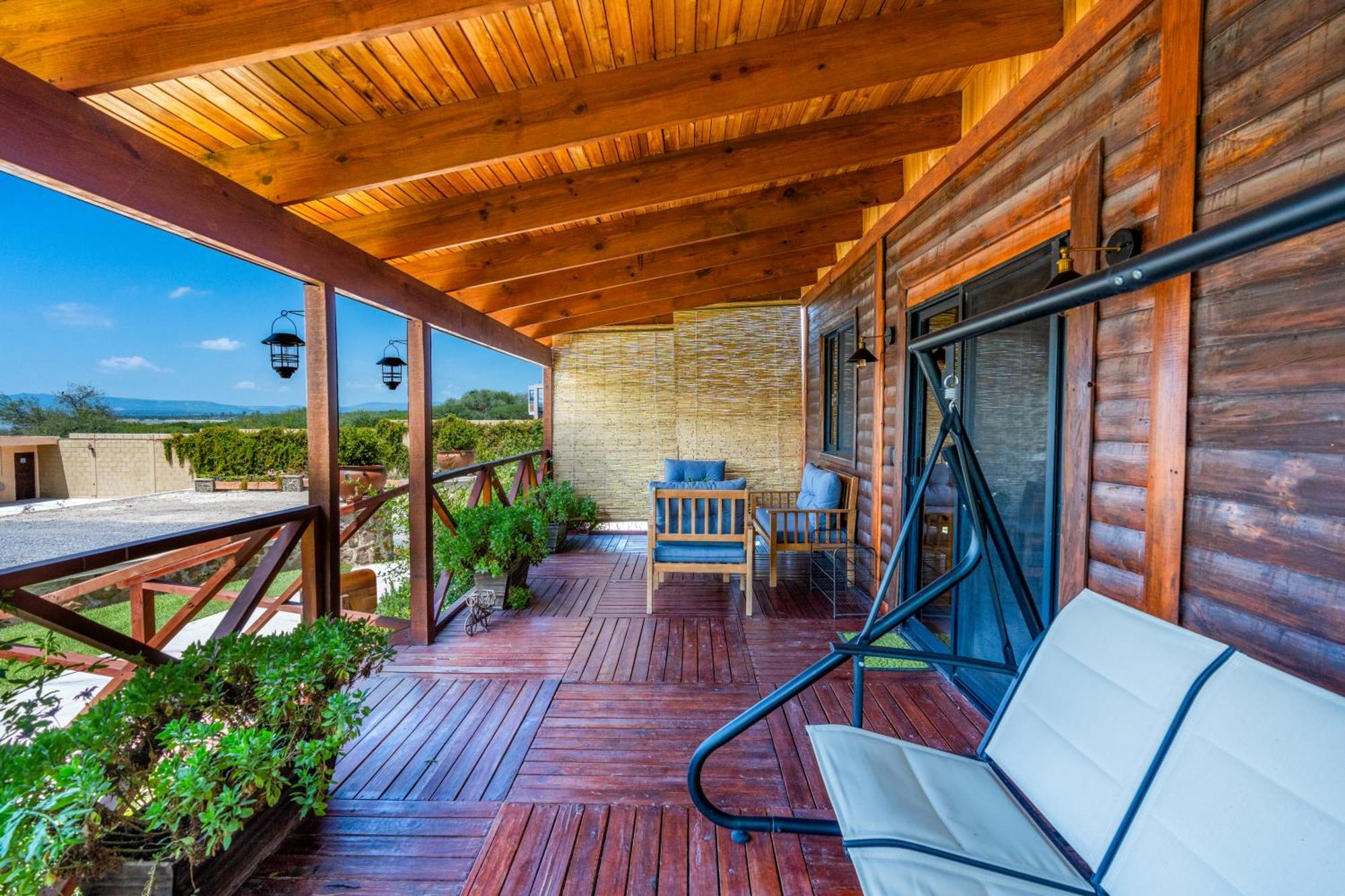 Xido San Miguel Lodge *