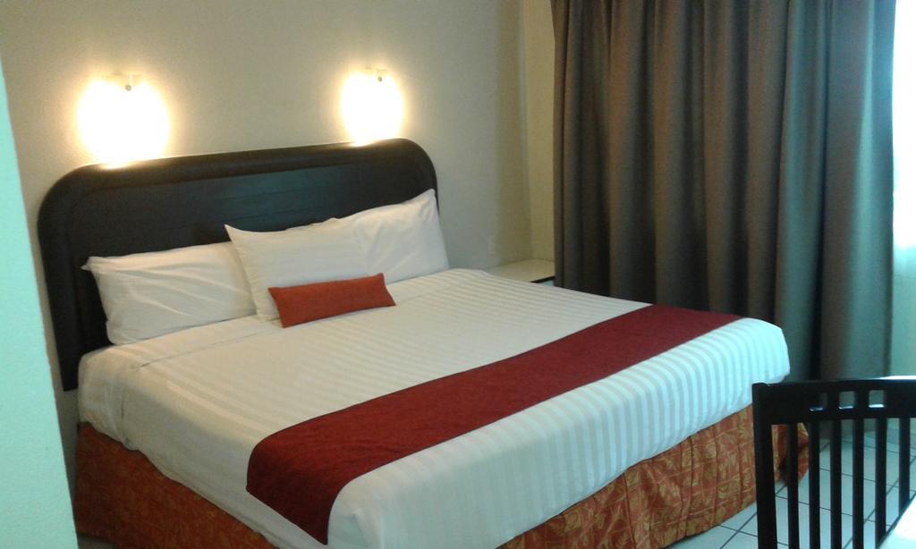 Howard Johnson By Wyndham Guanajuato Avenida Leon