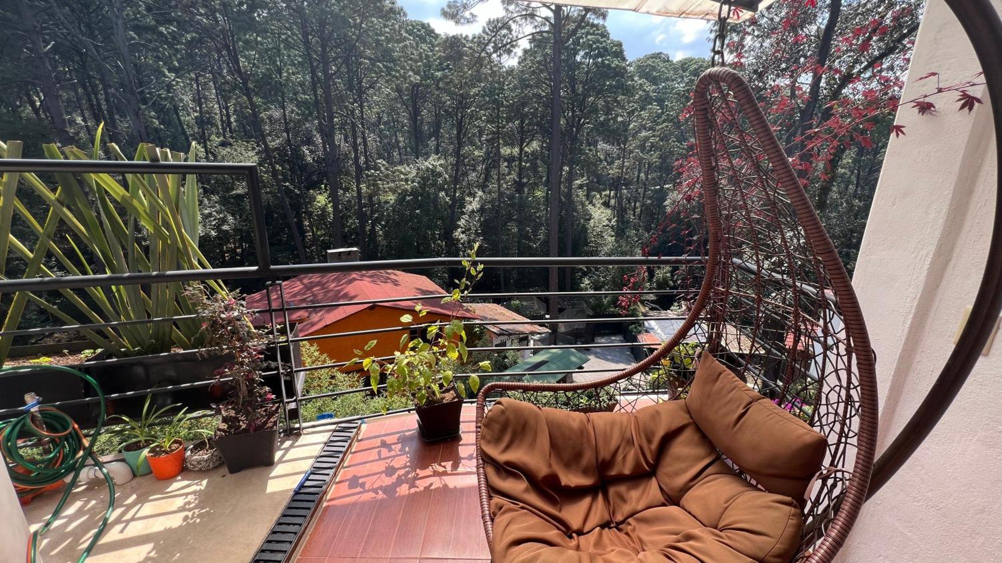 Encino House Boutique Hotel