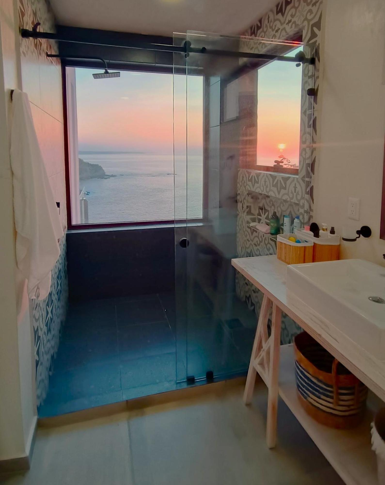 Exclusive Oceanfront Casa Di Luca