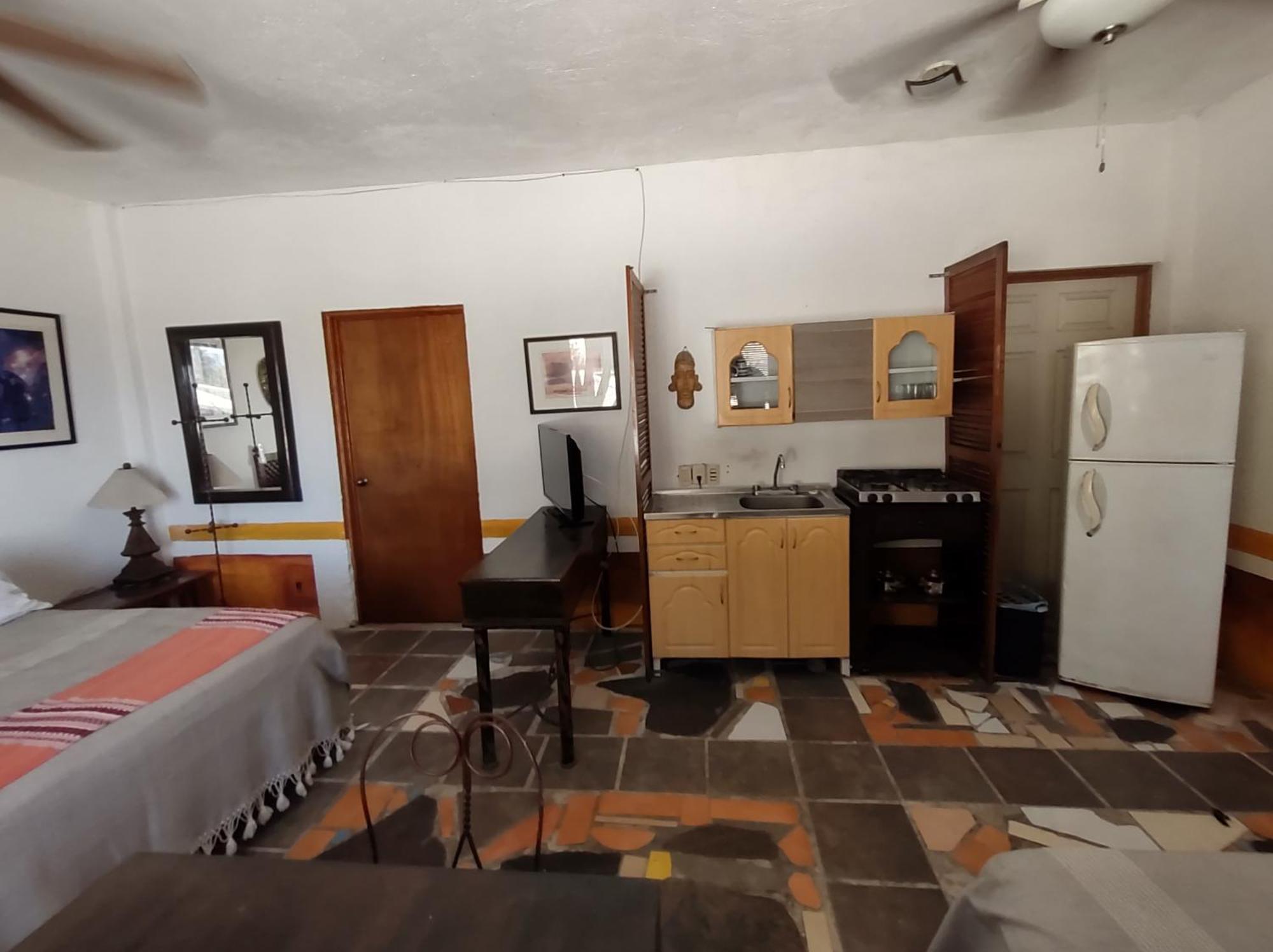 Casa Artista Bed & Breakfast Manzanillo