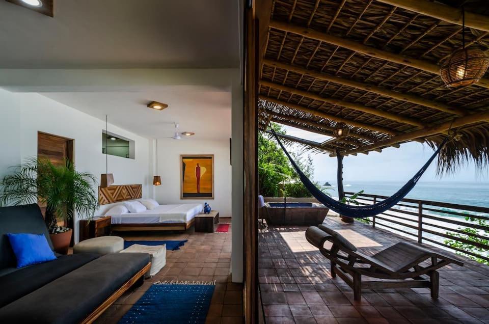 Lazuli Cielo - Beachfront Loft San Agustinillo