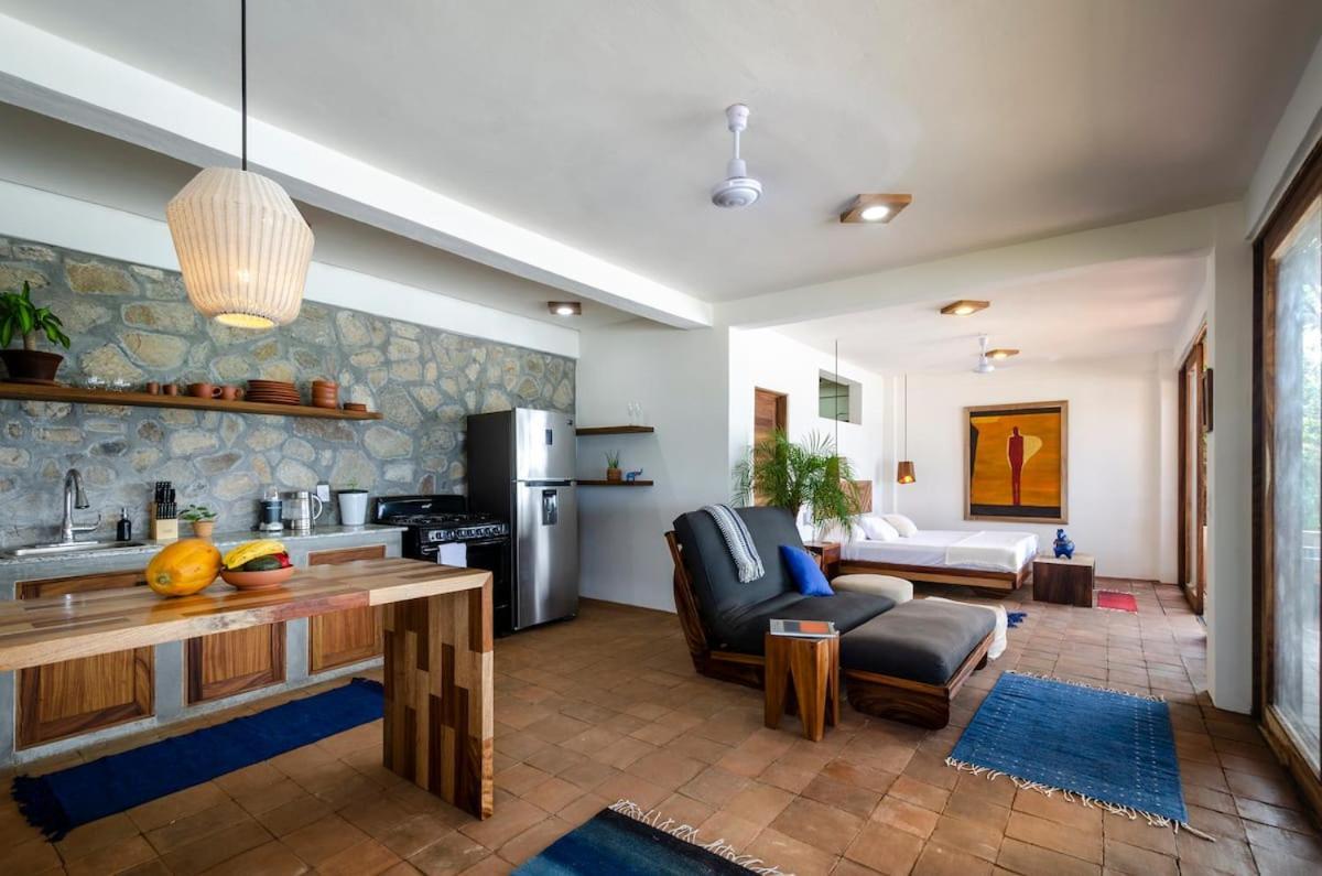 Lazuli Cielo - Beachfront Loft Apartment San Agustinillo