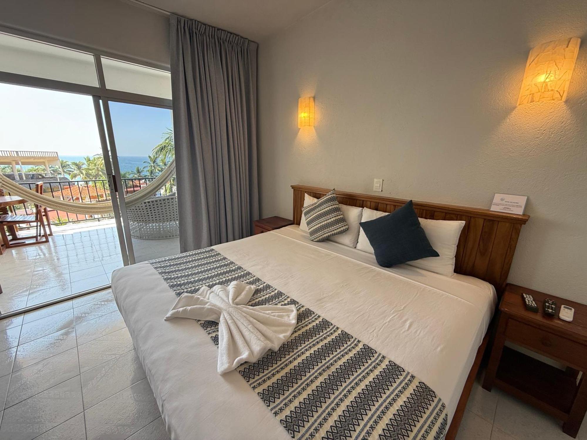 Ema Hotel Zihuatanejo