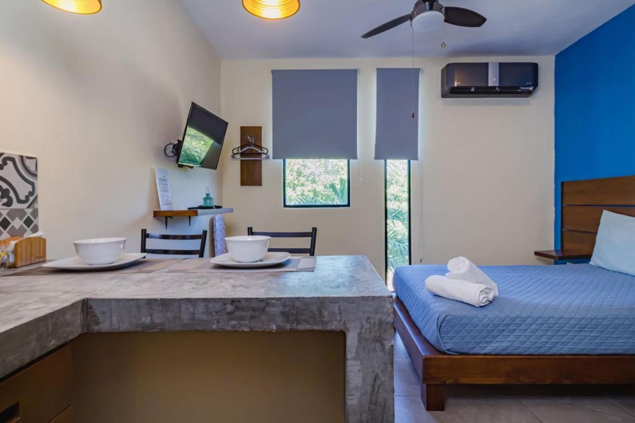 Studio Close To The Beach Adults Only Aparthotel