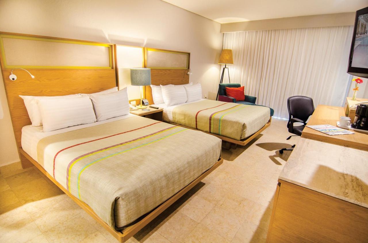 Hotel Galeria Plaza