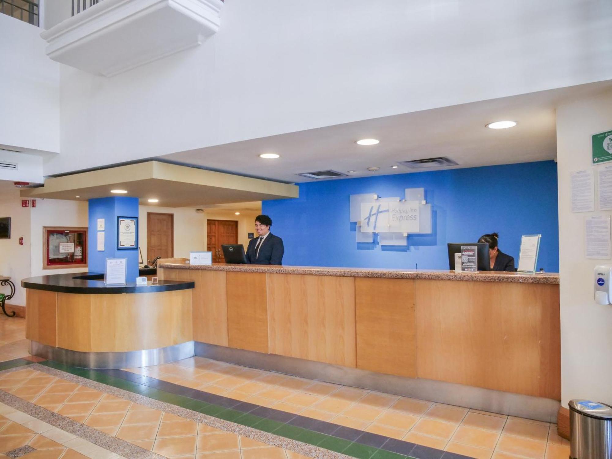Express Galerias-san Jeronimo By Ihg