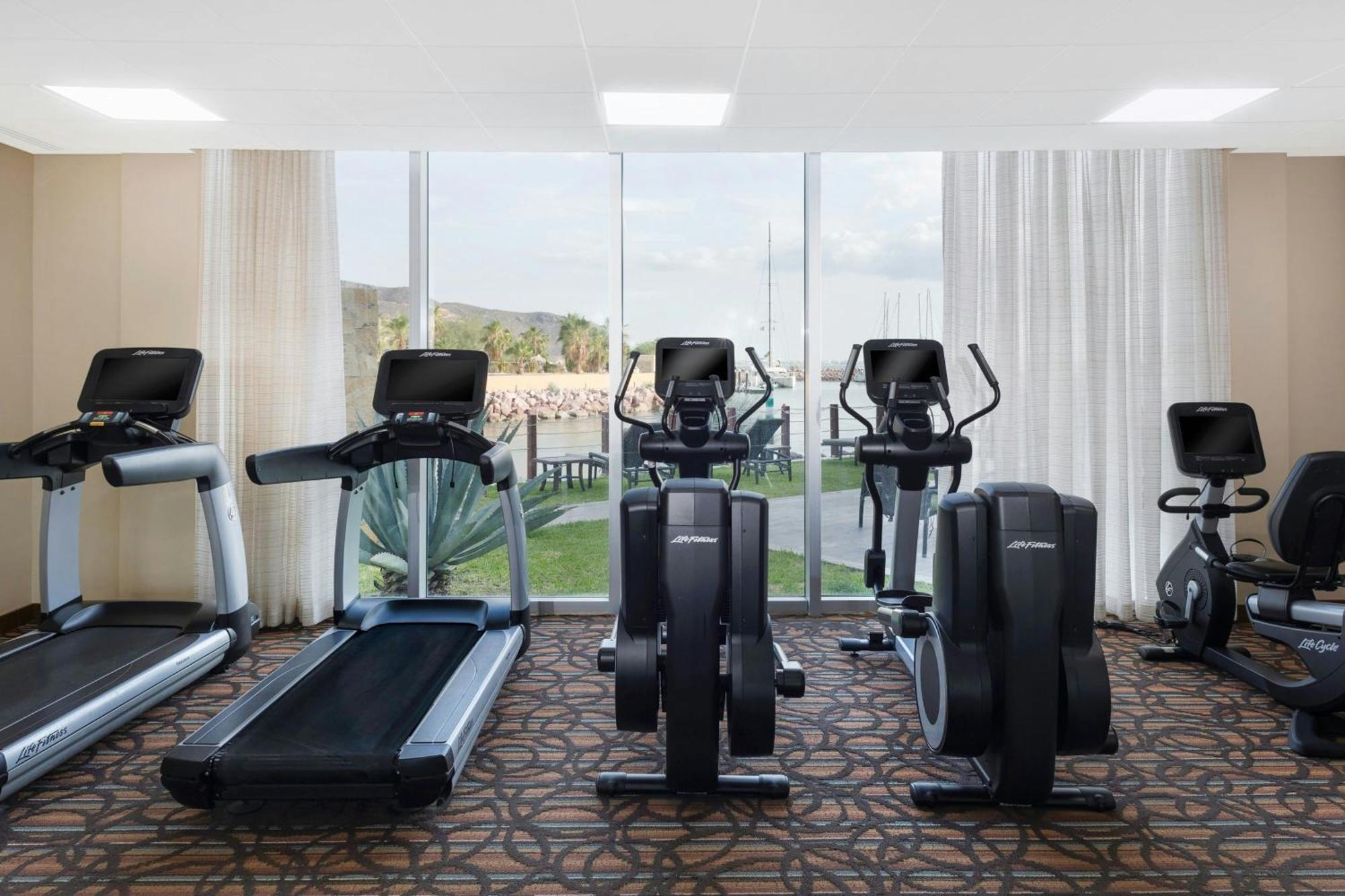 Courtyard By Marriott Baja California Sur La Paz