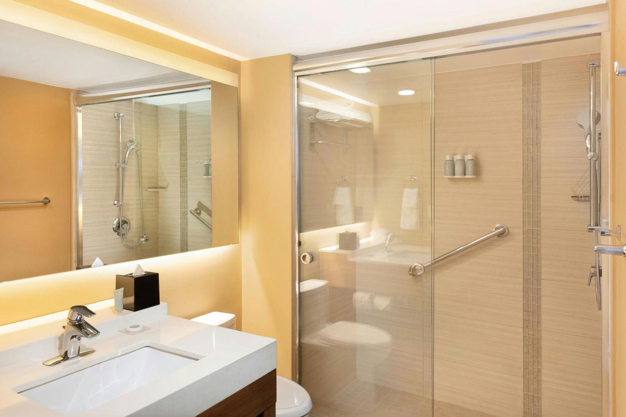 Courtyard By Marriott Baja California Sur Hotel