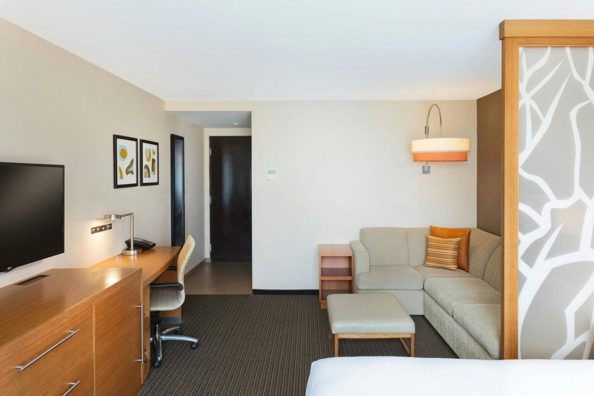 Courtyard By Marriott Baja California Sur Hotel La Paz