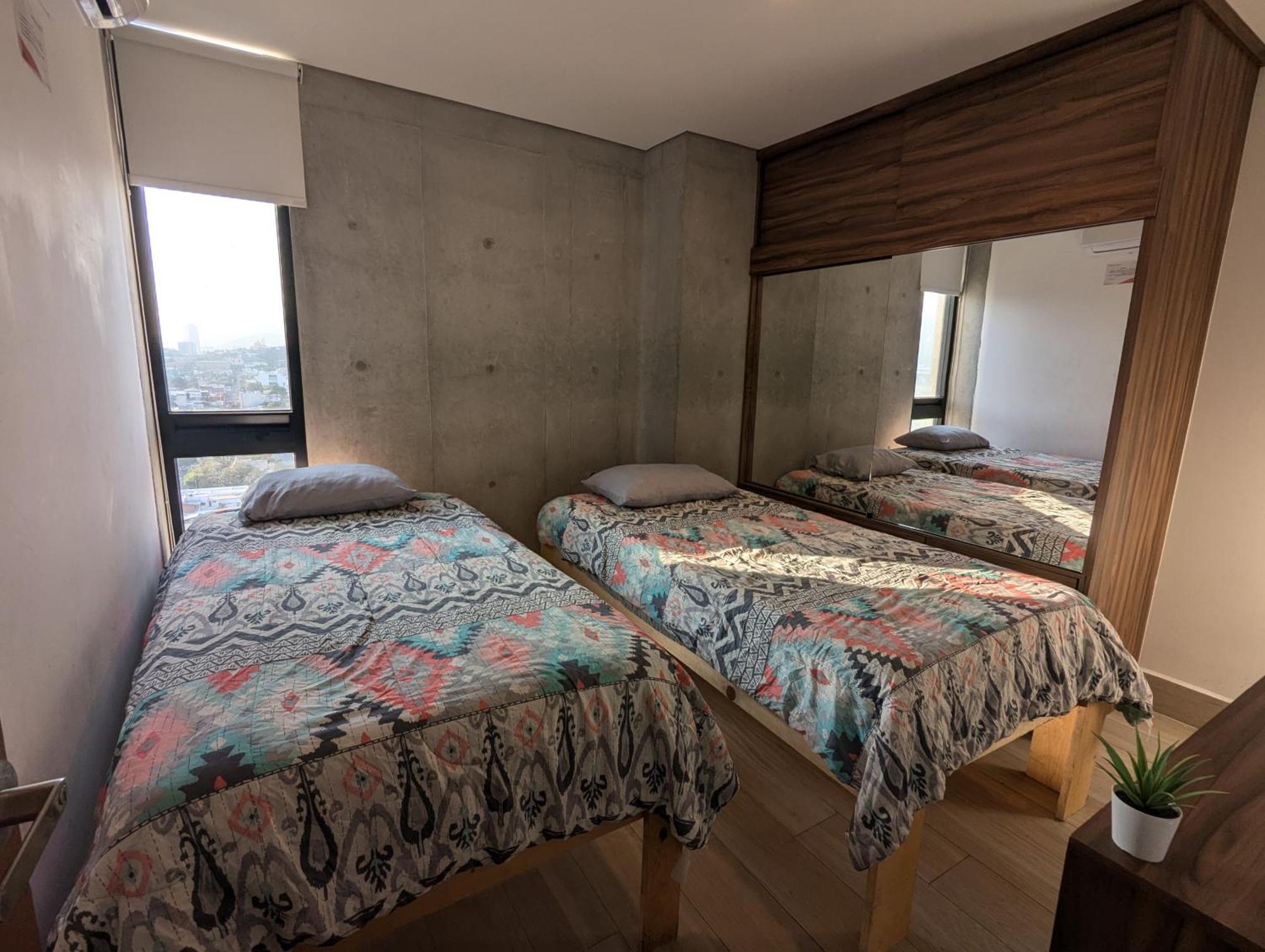 Luxury Loft Living At Landmark High Rise Apartment