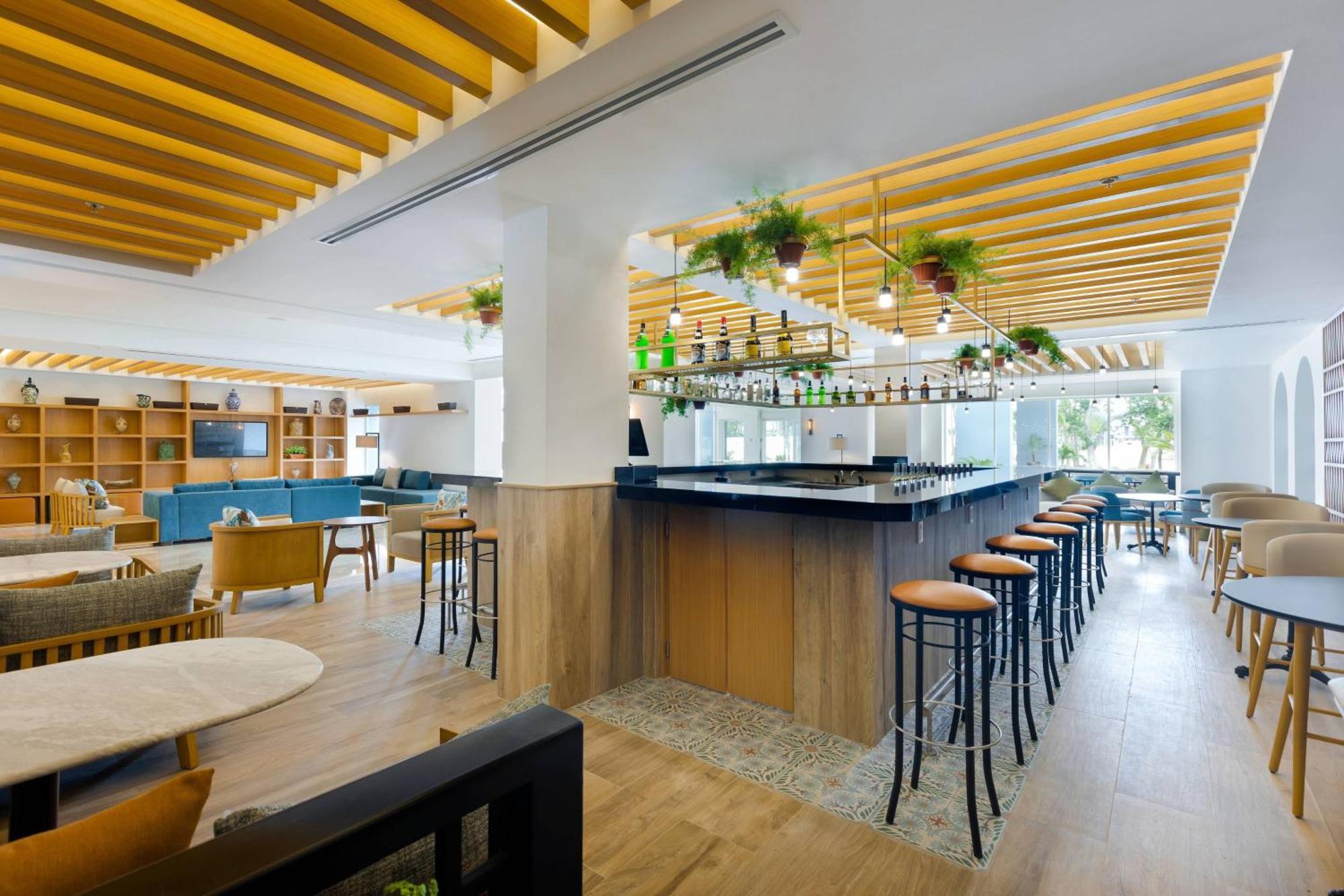 Hotel Courtyard By Marriott Cancun Airport Alfredo V. Bonfil