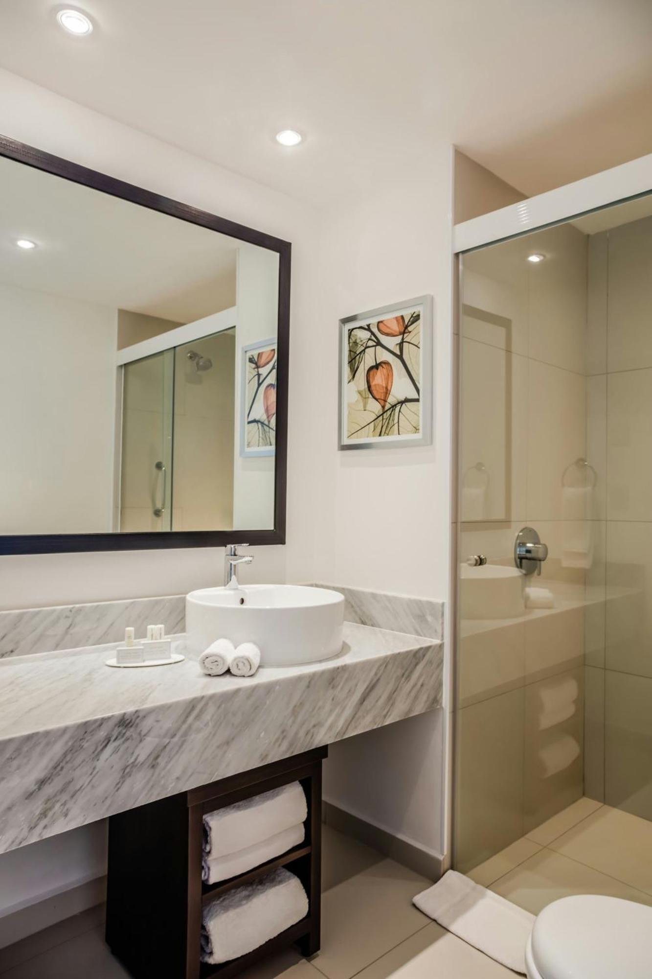 Hotel Fairfield & Juriquilla 4*
