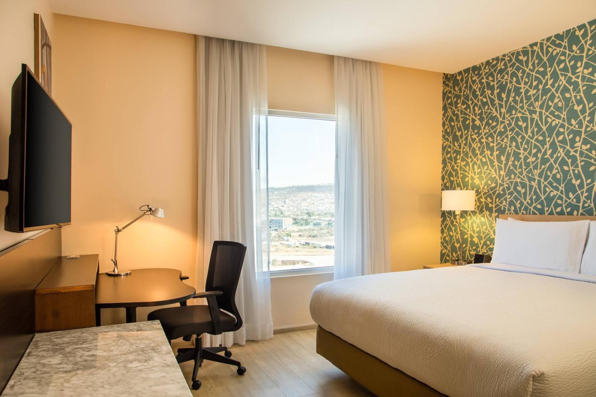 Fairfield & Juriquilla Hotel