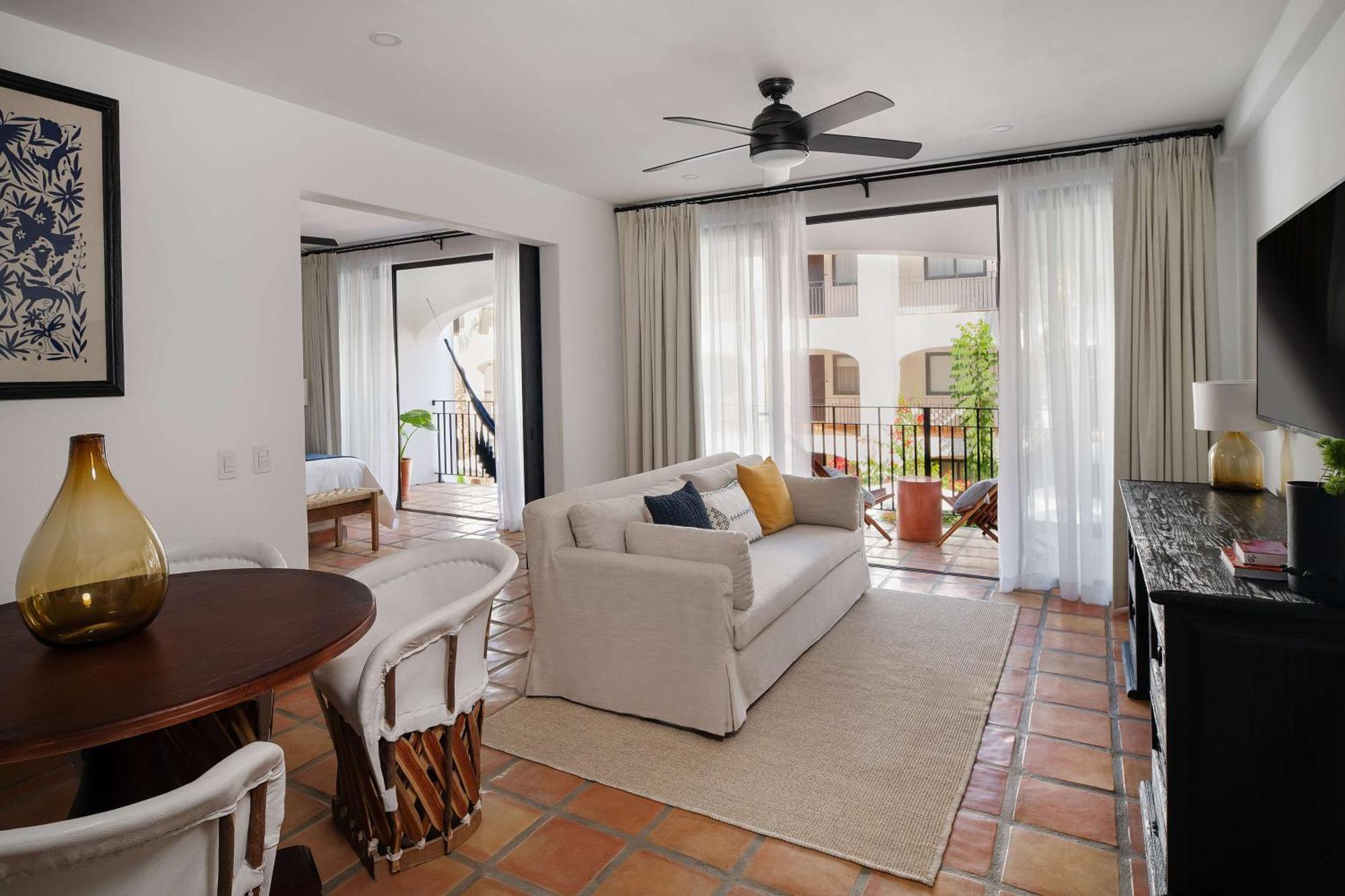 Tropicana Cabos, Tapestry Collection By Hilton Hotel