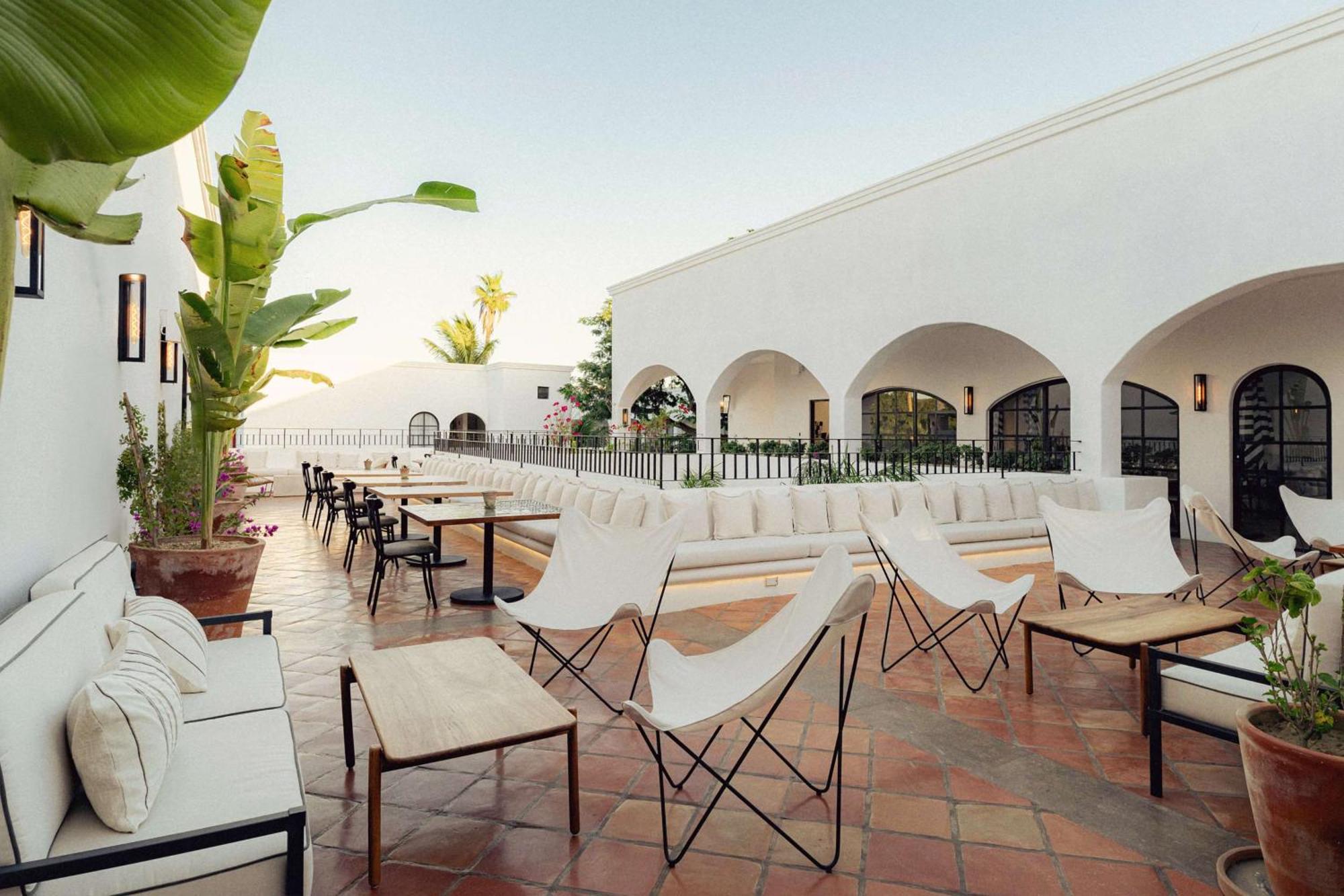Hotel Tropicana Cabos, Tapestry Collection By Hilton
