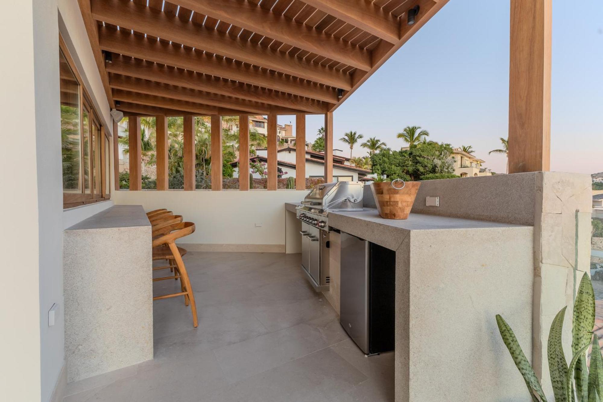 New Stunning Villa, Full Staff, Gym And Has Its Own Private Swimmable San Jose del Cabo