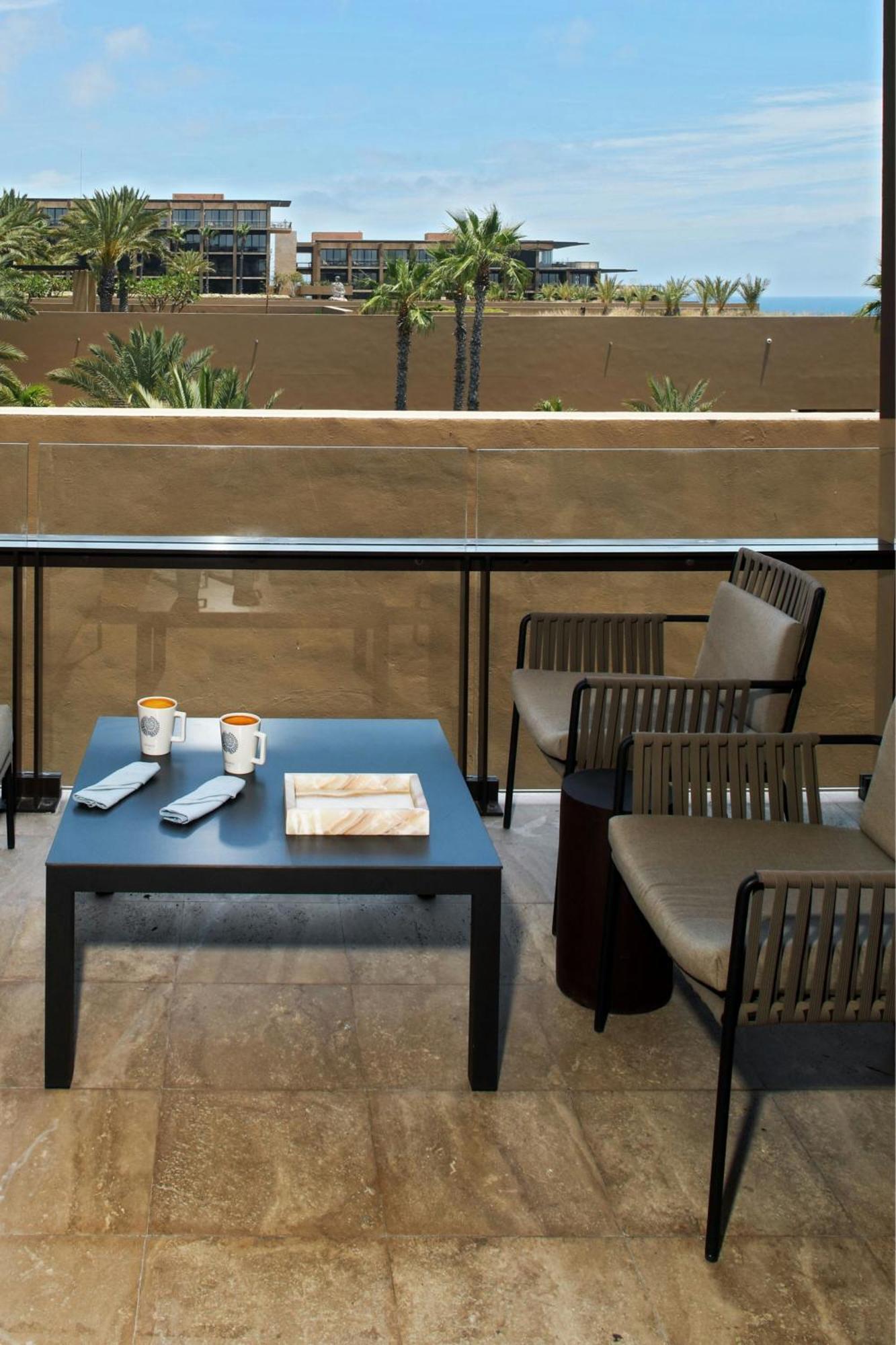 Jw Marriott Cabos & Hotel