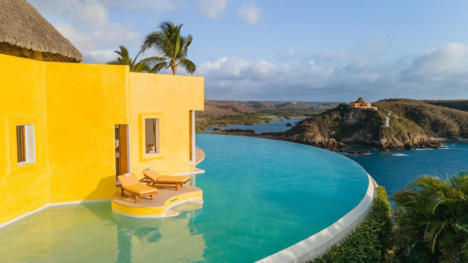 Hotel Sol De Oriente In Careyes