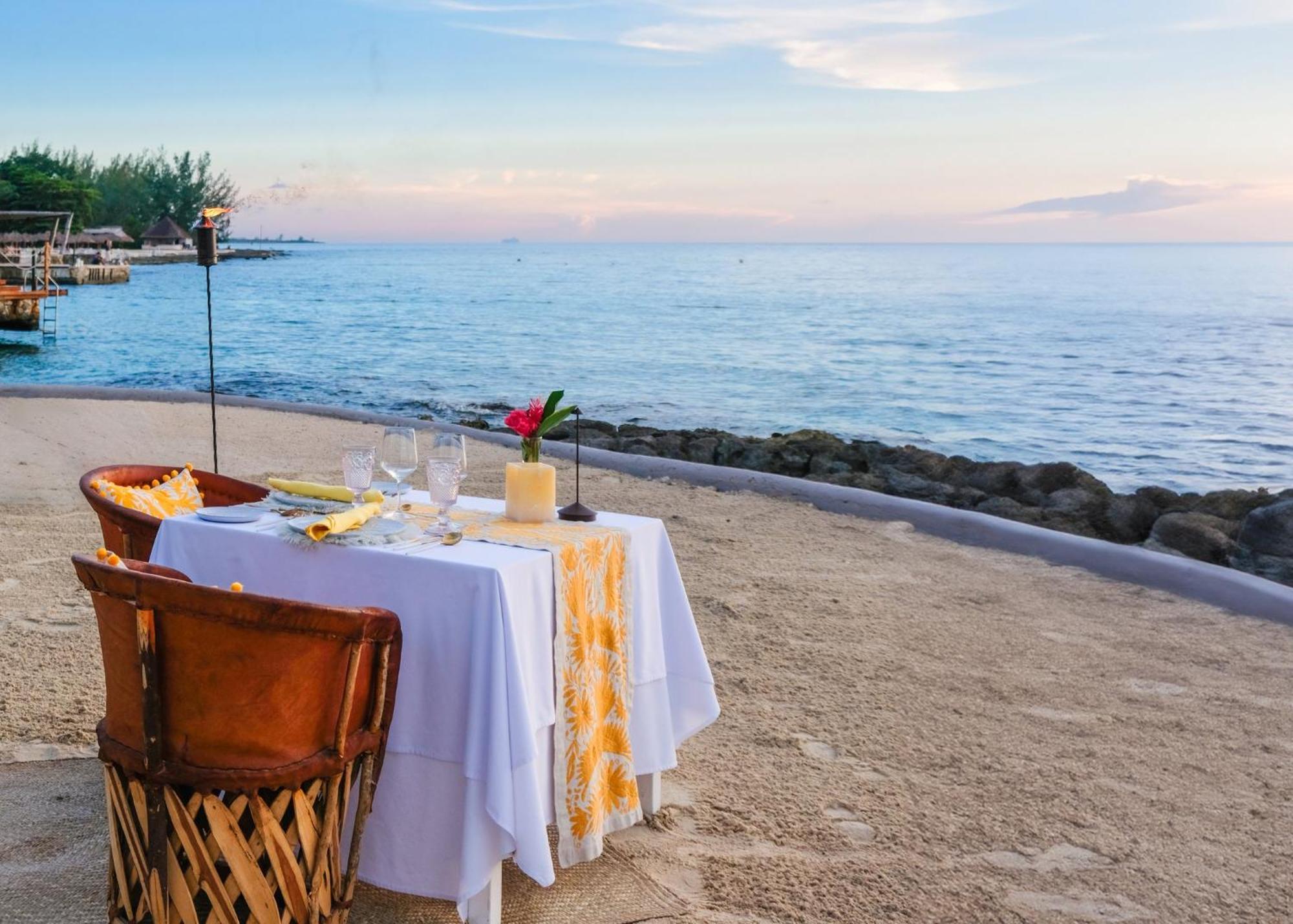 Presidente Intercontinental & By Ihg Resort