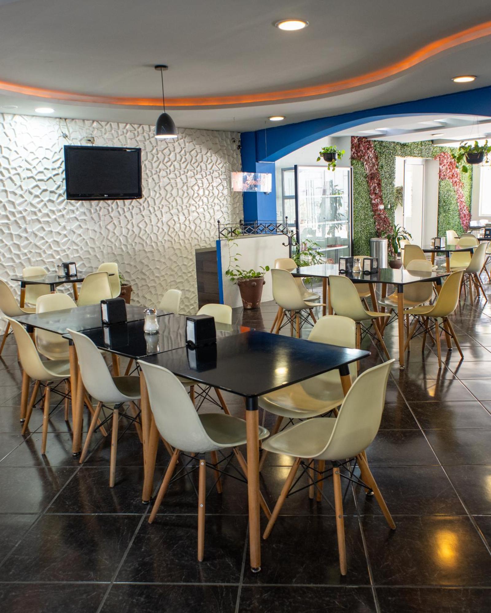 Hotel Atenas