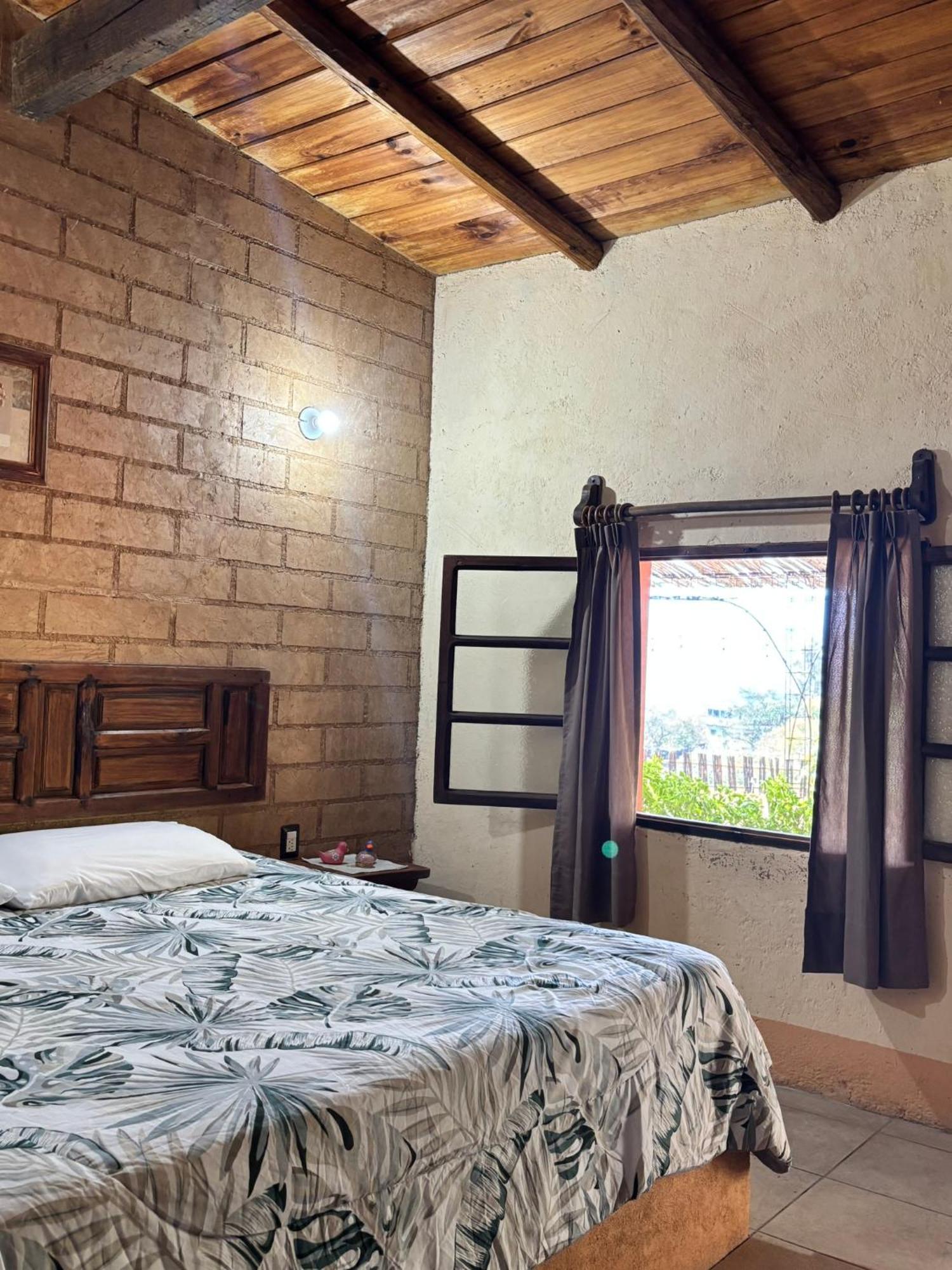 Campestre Adobes Hotel