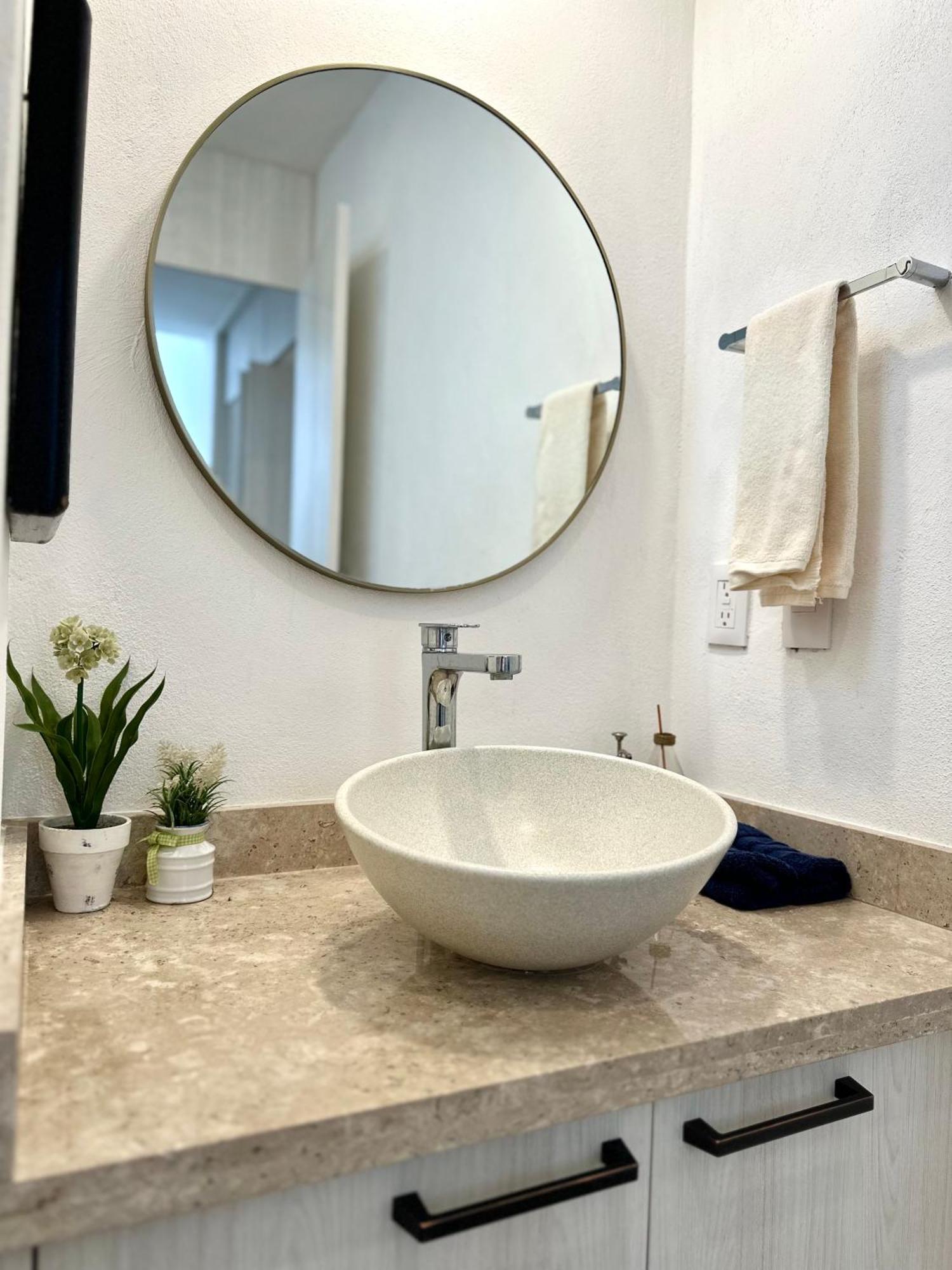 3bedrooms-5 Min Downtown-wifi-pool-jacuzzi-parking Holiday home San Miguel de Allende
