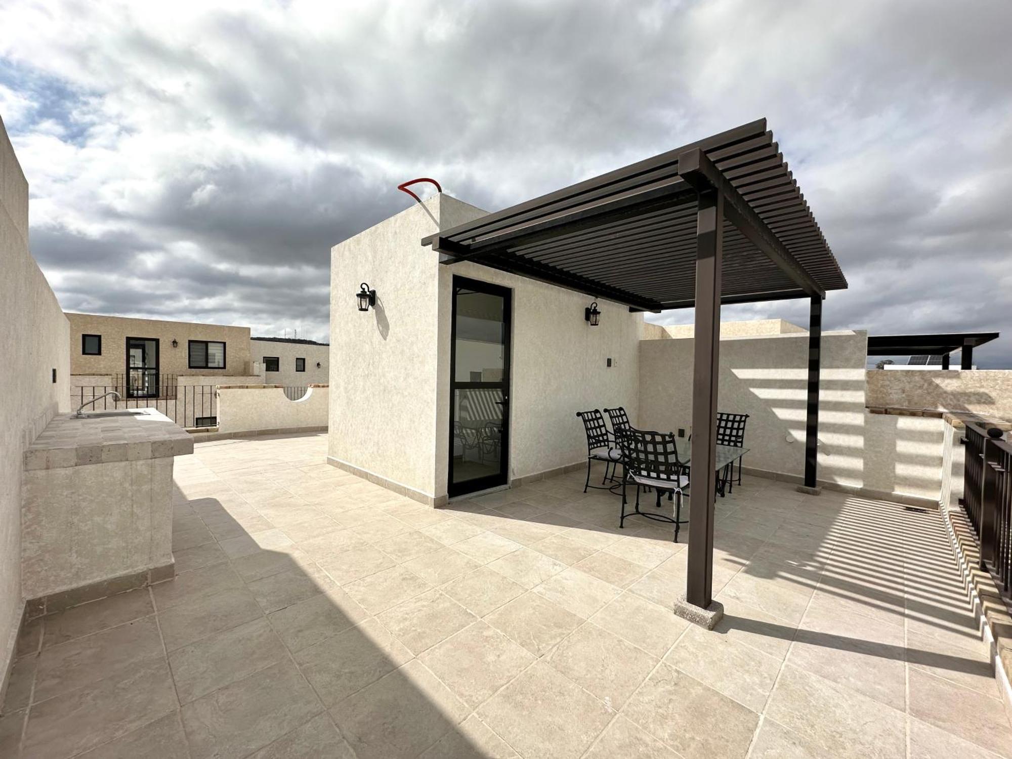 3bedrooms-5 Min Downtown-wifi-pool-jacuzzi-parking San Miguel de Allende