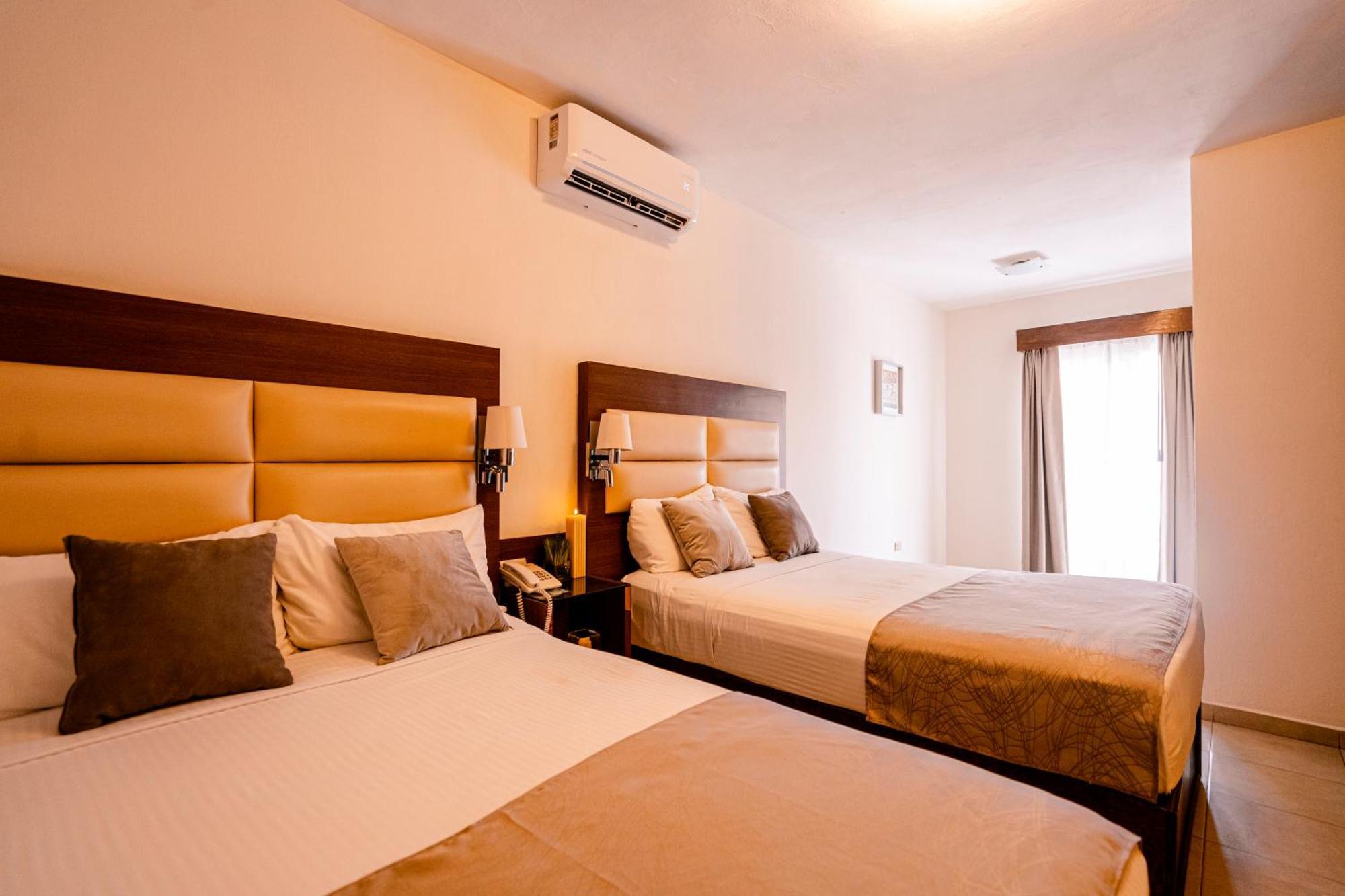 Hotel San Miguel, En El Centro - Desayuno Gratis