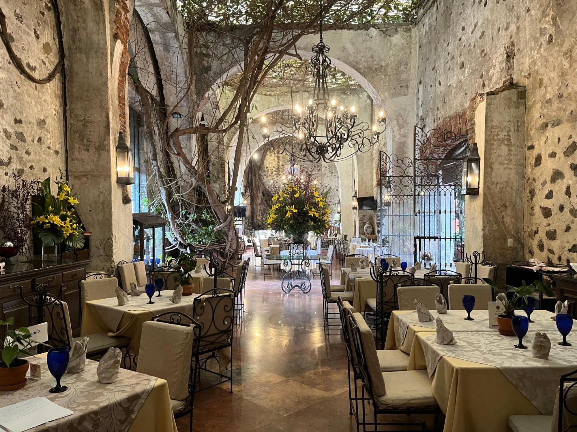 Hotel & Hacienda De Cortes 5*