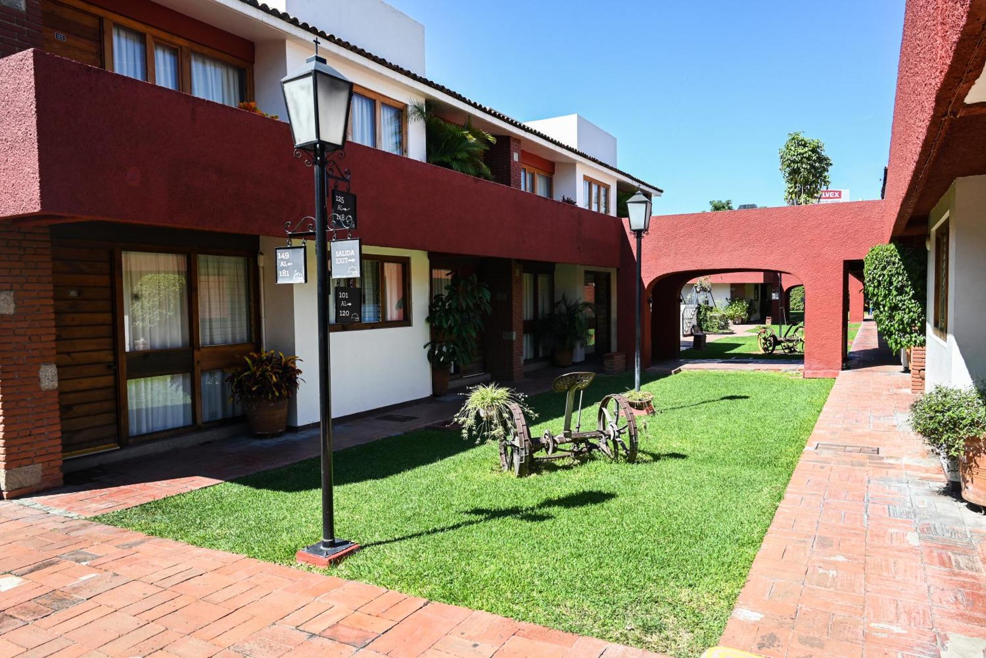 Hacienda Hotel 4*
